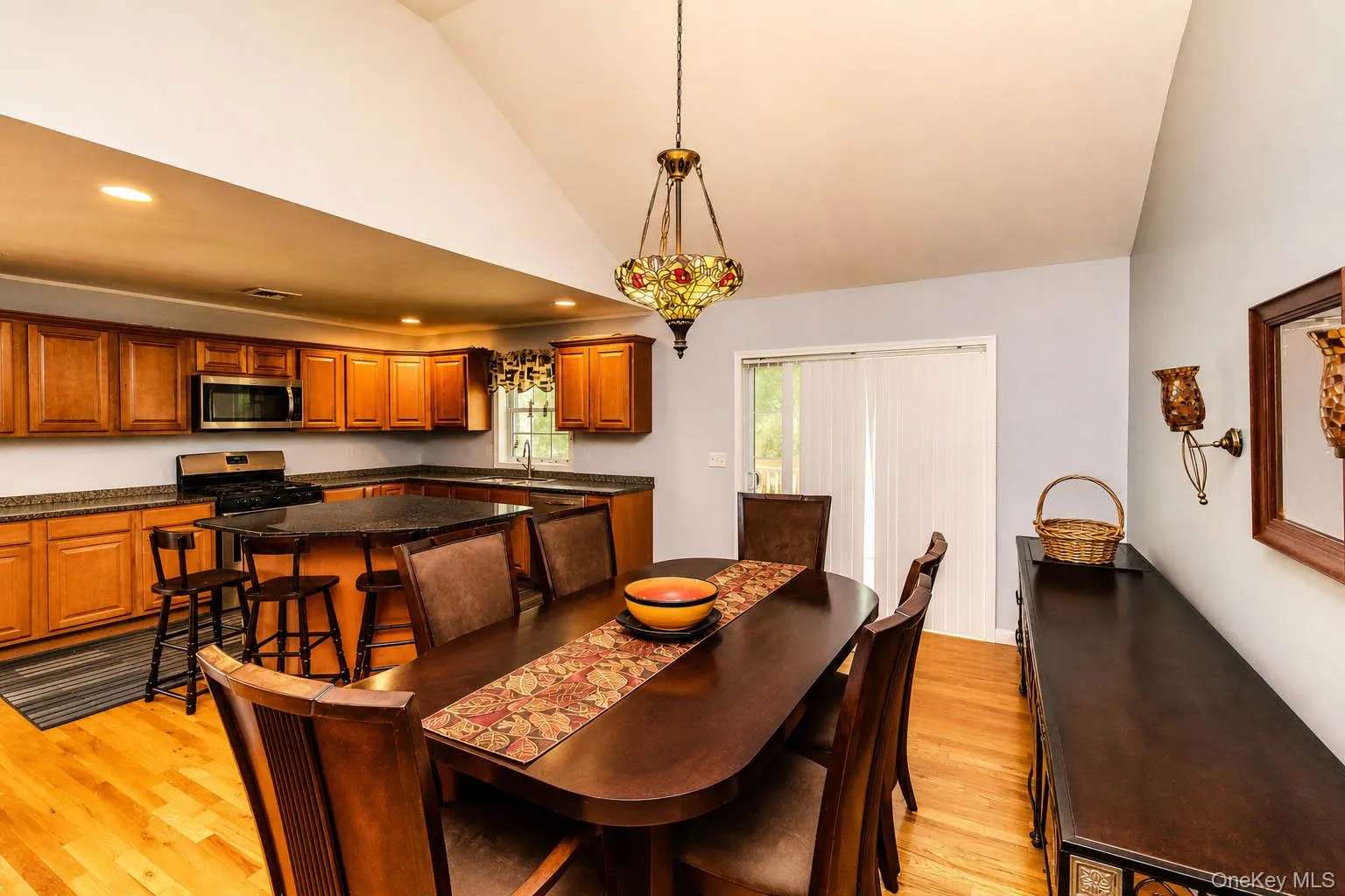28 3rd Street, Middletown, NY, 4 Bedrooms Bedrooms, 10 Rooms Rooms,3 BathroomsBathrooms,Residential,For Rent,3rd,0,1052558 28 3rd Street, Middletown, NY, 4 Bedrooms Bedrooms, 10 Rooms Rooms,3 BathroomsBathrooms,Residential,For Rent,3rd,0,1052558