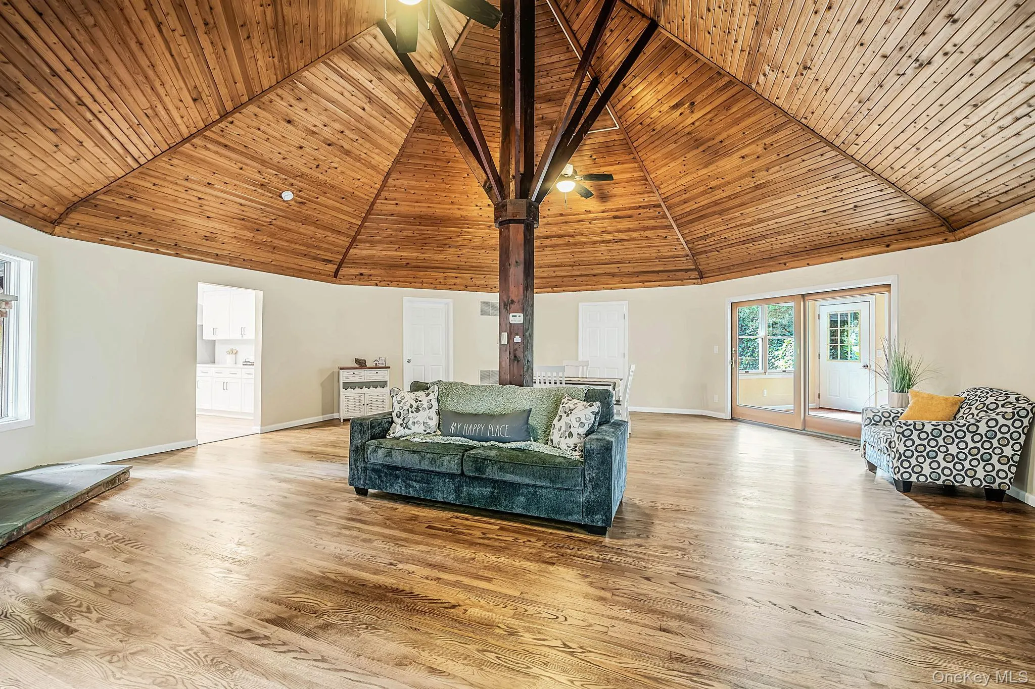 5 Jacobs Lane, Brookhaven, NY, 3 Bedrooms Bedrooms, 7 Rooms Rooms,1 BathroomBathrooms,Residential,For Rent,Jacobs,0,1052565 5 Jacobs Lane, Brookhaven, NY, 3 Bedrooms Bedrooms, 7 Rooms Rooms,1 BathroomBathrooms,Residential,For Rent,Jacobs,0,1052565