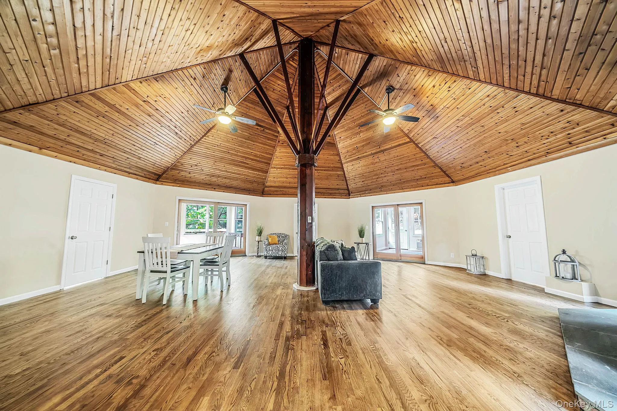 5 Jacobs Lane, Brookhaven, NY, 3 Bedrooms Bedrooms, 7 Rooms Rooms,1 BathroomBathrooms,Residential,For Rent,Jacobs,0,1052565 5 Jacobs Lane, Brookhaven, NY, 3 Bedrooms Bedrooms, 7 Rooms Rooms,1 BathroomBathrooms,Residential,For Rent,Jacobs,0,1052565