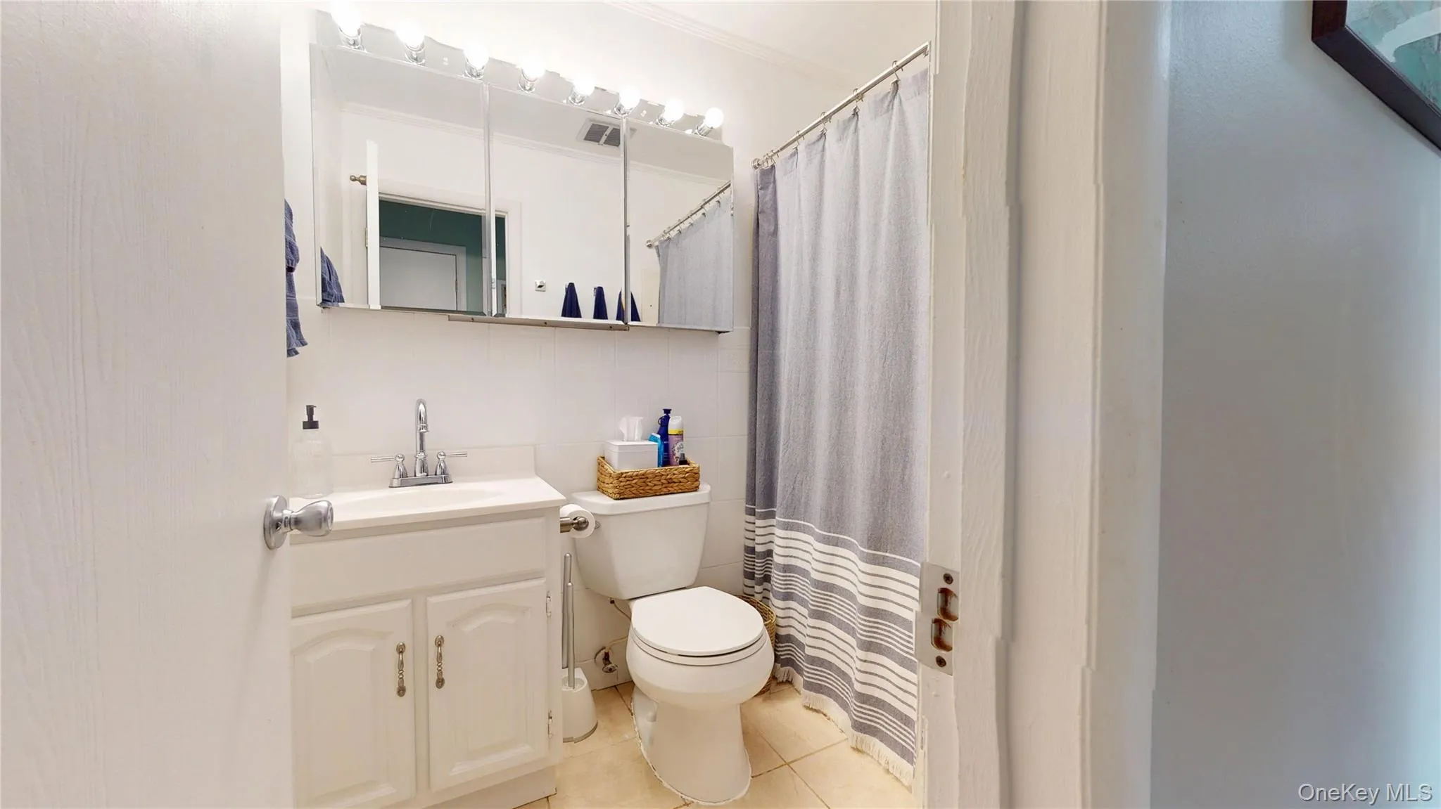 931 Sierra Vista Lane, Clarkstown, NY, 1 Bedroom Bedrooms, 3 Rooms Rooms,1 BathroomBathrooms,Residential,For Rent,Sierra Vista,0,1052567 931 Sierra Vista Lane, Clarkstown, NY, 1 Bedroom Bedrooms, 3 Rooms Rooms,1 BathroomBathrooms,Residential,For Rent,Sierra Vista,0,1052567