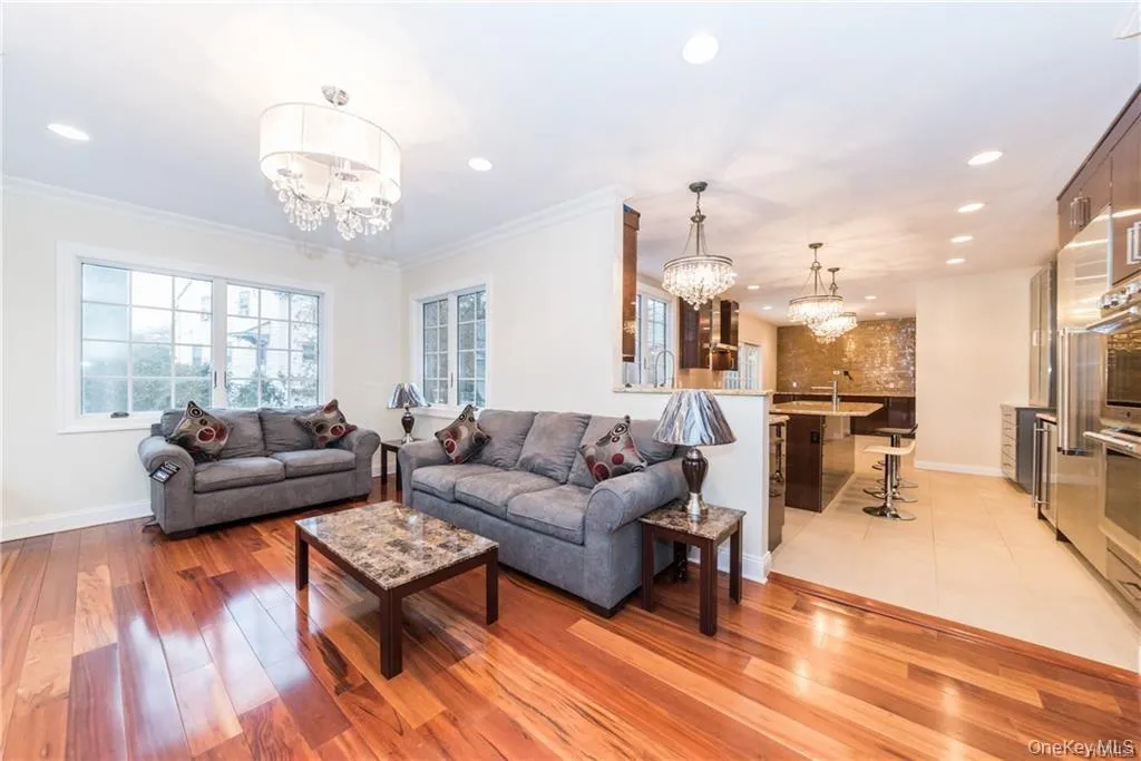 1 Elizabeth Road, New Rochelle, NY, 5 Bedrooms Bedrooms, 10 Rooms Rooms,3 BathroomsBathrooms,Residential,For Rent,Elizabeth,0,1052573 1 Elizabeth Road, New Rochelle, NY, 5 Bedrooms Bedrooms, 10 Rooms Rooms,3 BathroomsBathrooms,Residential,For Rent,Elizabeth,0,1052573