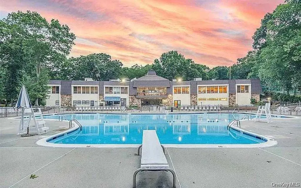 924 Skyline Drive, Brookhaven, NY, 2 Bedrooms Bedrooms, 5 Rooms Rooms,2 BathroomsBathrooms,Residential,For Rent,Skyline,0,1052582 924 Skyline Drive, Brookhaven, NY, 2 Bedrooms Bedrooms, 5 Rooms Rooms,2 BathroomsBathrooms,Residential,For Rent,Skyline,0,1052582