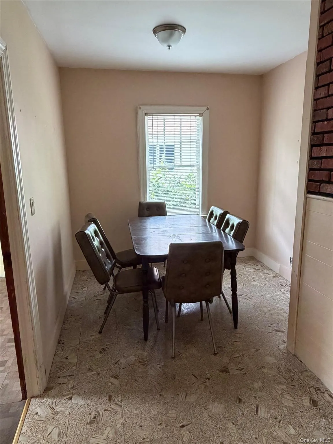 54 Robin Road, Brookhaven, NY, 5 Bedrooms Bedrooms, 9 Rooms Rooms,2 BathroomsBathrooms,Residential,For Rent,Robin,0,1052586 54 Robin Road, Brookhaven, NY, 5 Bedrooms Bedrooms, 9 Rooms Rooms,2 BathroomsBathrooms,Residential,For Rent,Robin,0,1052586