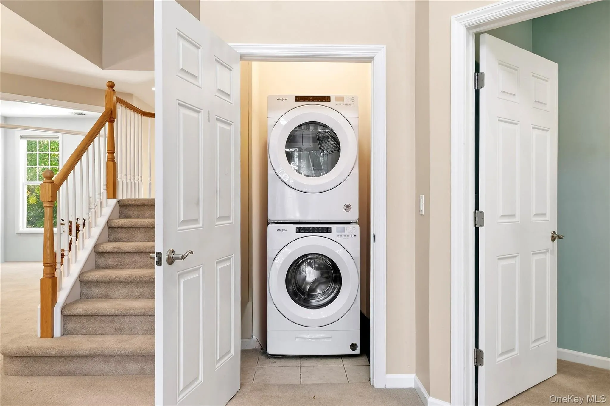 39 Symphony Drive, Brookhaven, NY, 2 Bedrooms Bedrooms, 10 Rooms Rooms,3 BathroomsBathrooms,Residential,For Rent,Symphony,0,1052587 39 Symphony Drive, Brookhaven, NY, 2 Bedrooms Bedrooms, 10 Rooms Rooms,3 BathroomsBathrooms,Residential,For Rent,Symphony,0,1052587