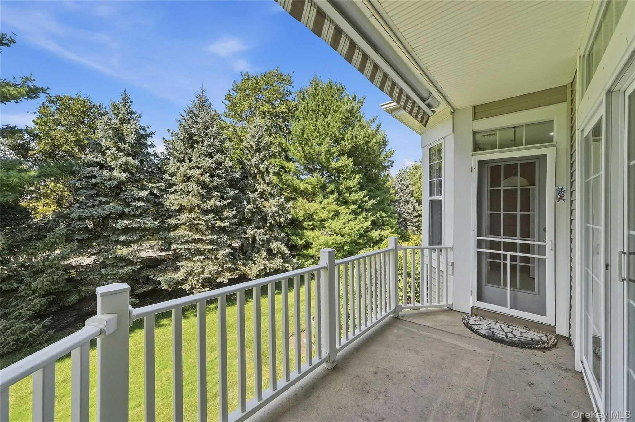 39 Symphony Drive, Brookhaven, NY, 2 Bedrooms Bedrooms, 10 Rooms Rooms,3 BathroomsBathrooms,Residential,For Rent,Symphony,0,1052587 39 Symphony Drive, Brookhaven, NY, 2 Bedrooms Bedrooms, 10 Rooms Rooms,3 BathroomsBathrooms,Residential,For Rent,Symphony,0,1052587