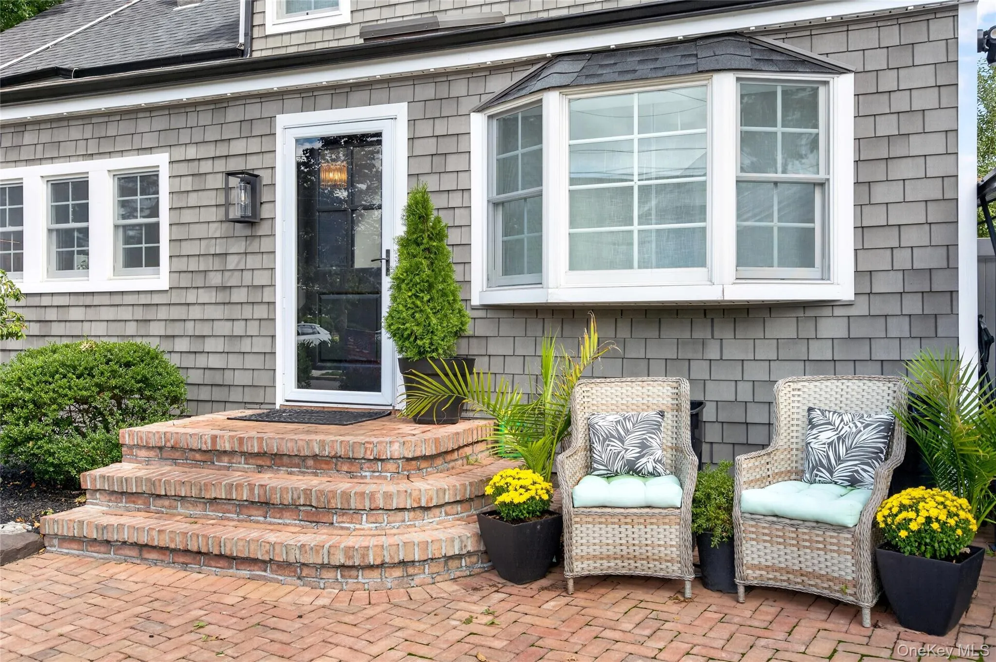 236 Lewis Avenue, North Hempstead, NY, 3 Bedrooms Bedrooms, 9 Rooms Rooms,1 BathroomBathrooms,Residential,For Rent,Lewis,0,1052590 236 Lewis Avenue, North Hempstead, NY, 3 Bedrooms Bedrooms, 9 Rooms Rooms,1 BathroomBathrooms,Residential,For Rent,Lewis,0,1052590
