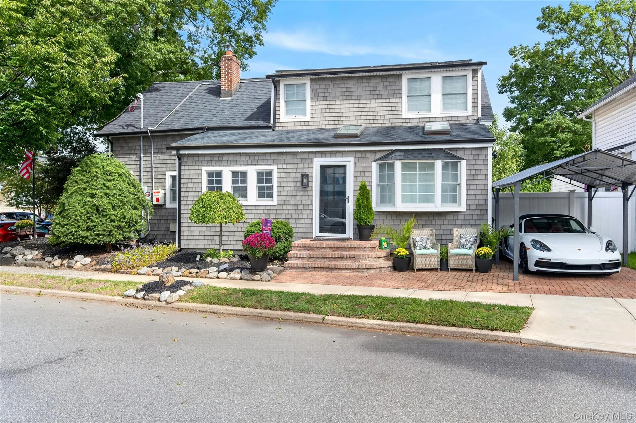 236 Lewis Avenue, North Hempstead, NY, 3 Bedrooms Bedrooms, 9 Rooms Rooms,1 BathroomBathrooms,Residential,For Rent,Lewis,0,1052590 236 Lewis Avenue, North Hempstead, NY, 3 Bedrooms Bedrooms, 9 Rooms Rooms,1 BathroomBathrooms,Residential,For Rent,Lewis,0,1052590