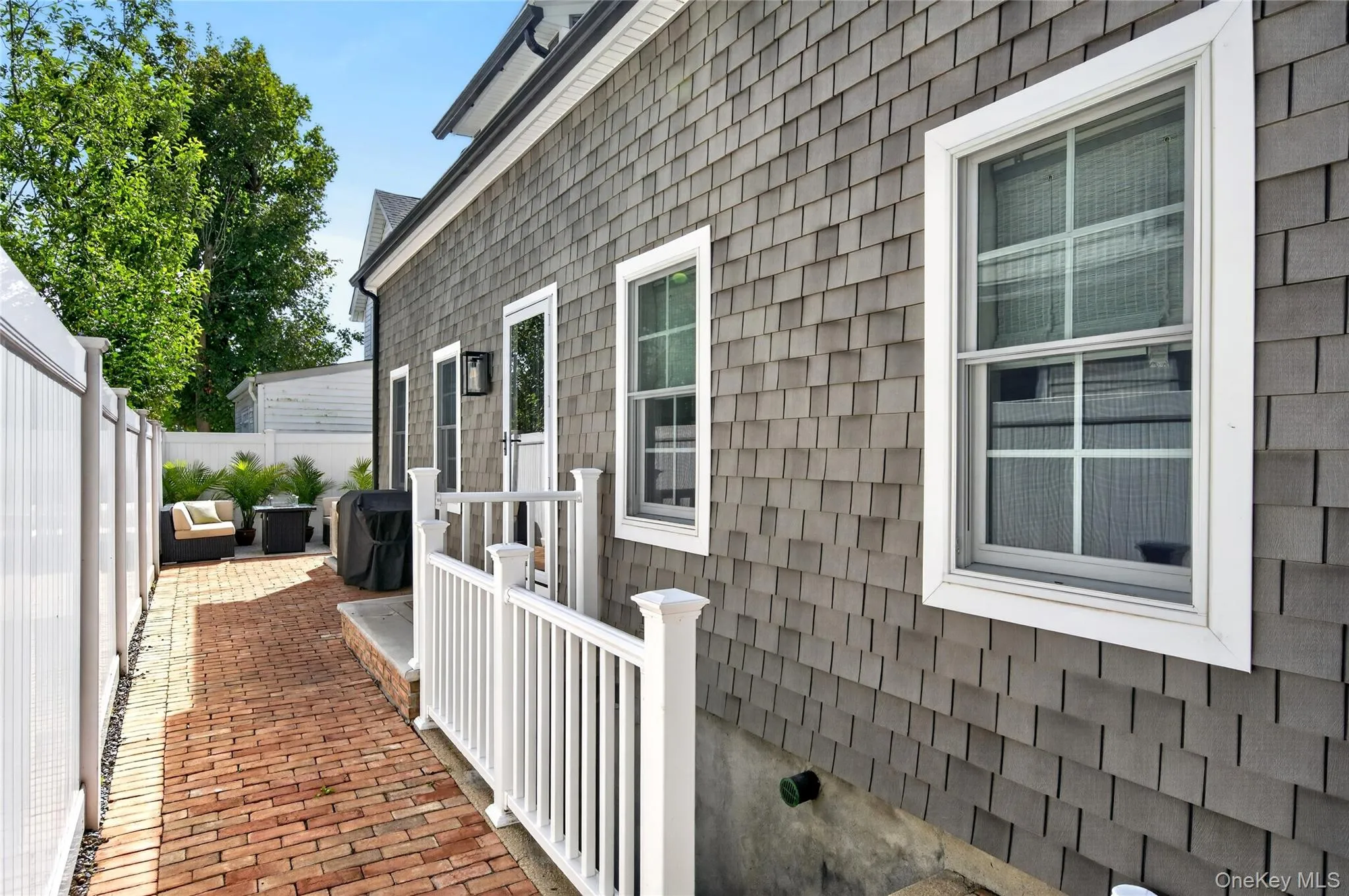 236 Lewis Avenue, North Hempstead, NY, 3 Bedrooms Bedrooms, 9 Rooms Rooms,1 BathroomBathrooms,Residential,For Rent,Lewis,0,1052590 236 Lewis Avenue, North Hempstead, NY, 3 Bedrooms Bedrooms, 9 Rooms Rooms,1 BathroomBathrooms,Residential,For Rent,Lewis,0,1052590