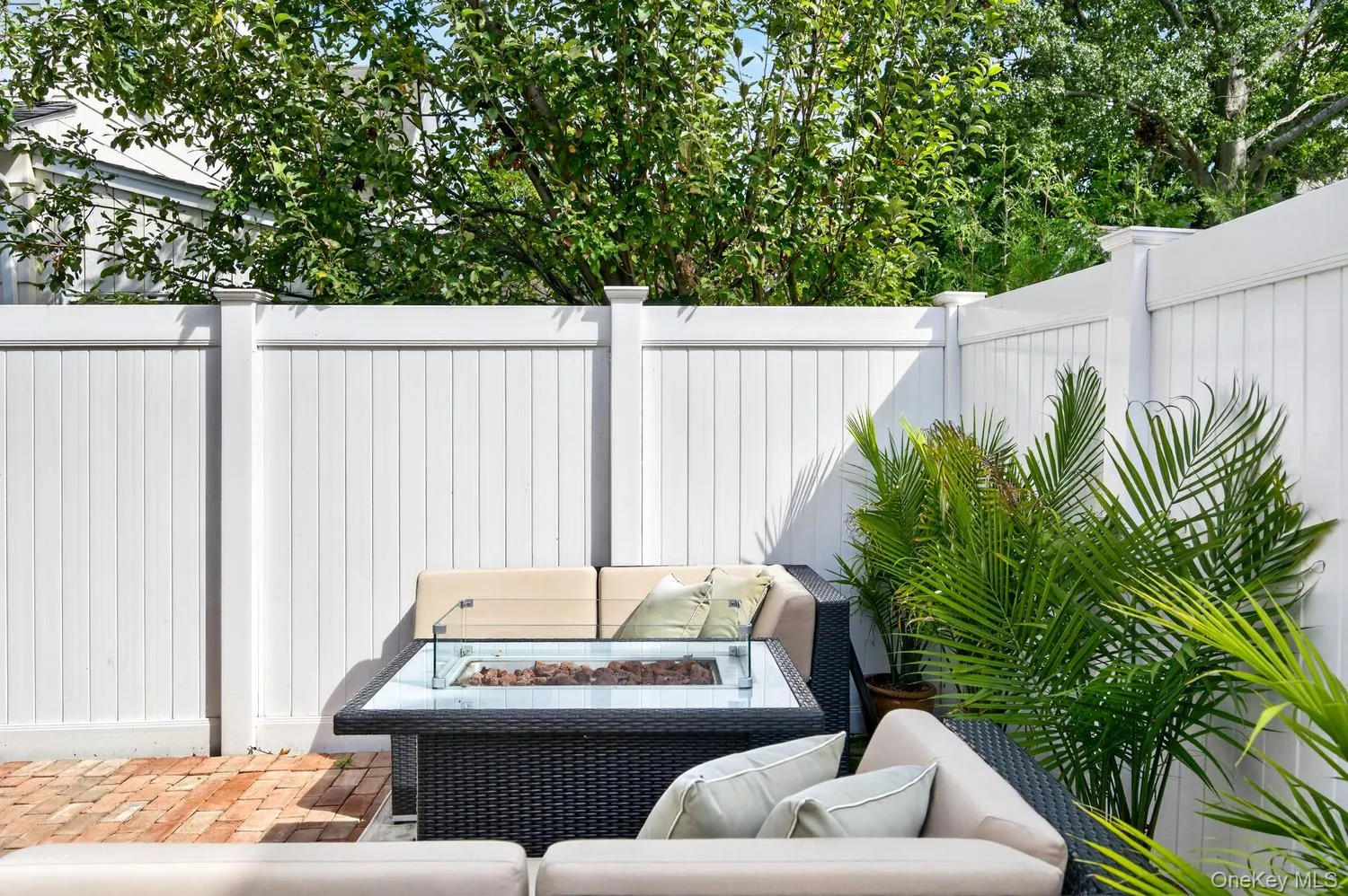 236 Lewis Avenue, North Hempstead, NY, 3 Bedrooms Bedrooms, 9 Rooms Rooms,1 BathroomBathrooms,Residential,For Rent,Lewis,0,1052590 236 Lewis Avenue, North Hempstead, NY, 3 Bedrooms Bedrooms, 9 Rooms Rooms,1 BathroomBathrooms,Residential,For Rent,Lewis,0,1052590