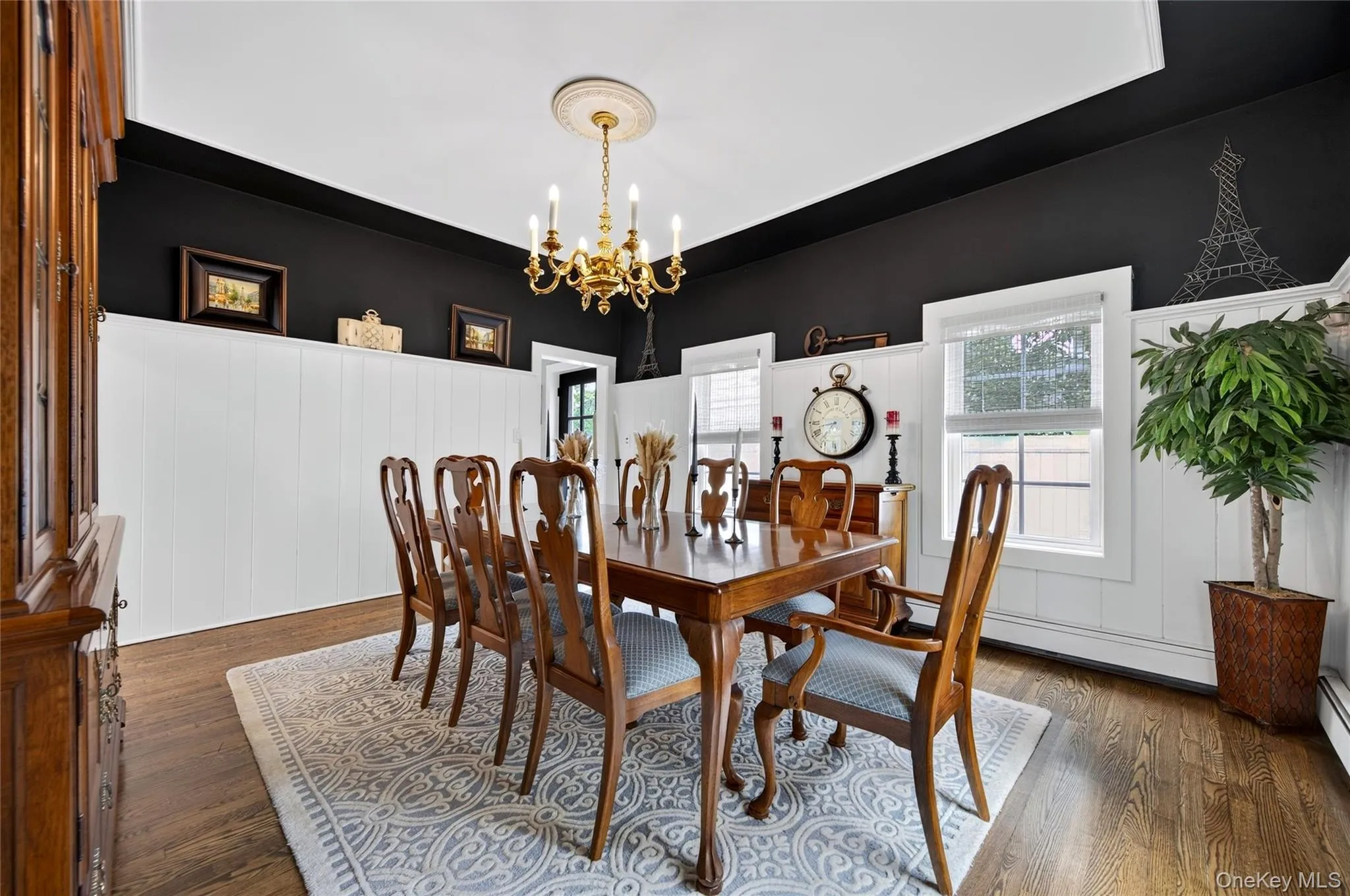 236 Lewis Avenue, North Hempstead, NY, 3 Bedrooms Bedrooms, 9 Rooms Rooms,1 BathroomBathrooms,Residential,For Rent,Lewis,0,1052590 236 Lewis Avenue, North Hempstead, NY, 3 Bedrooms Bedrooms, 9 Rooms Rooms,1 BathroomBathrooms,Residential,For Rent,Lewis,0,1052590