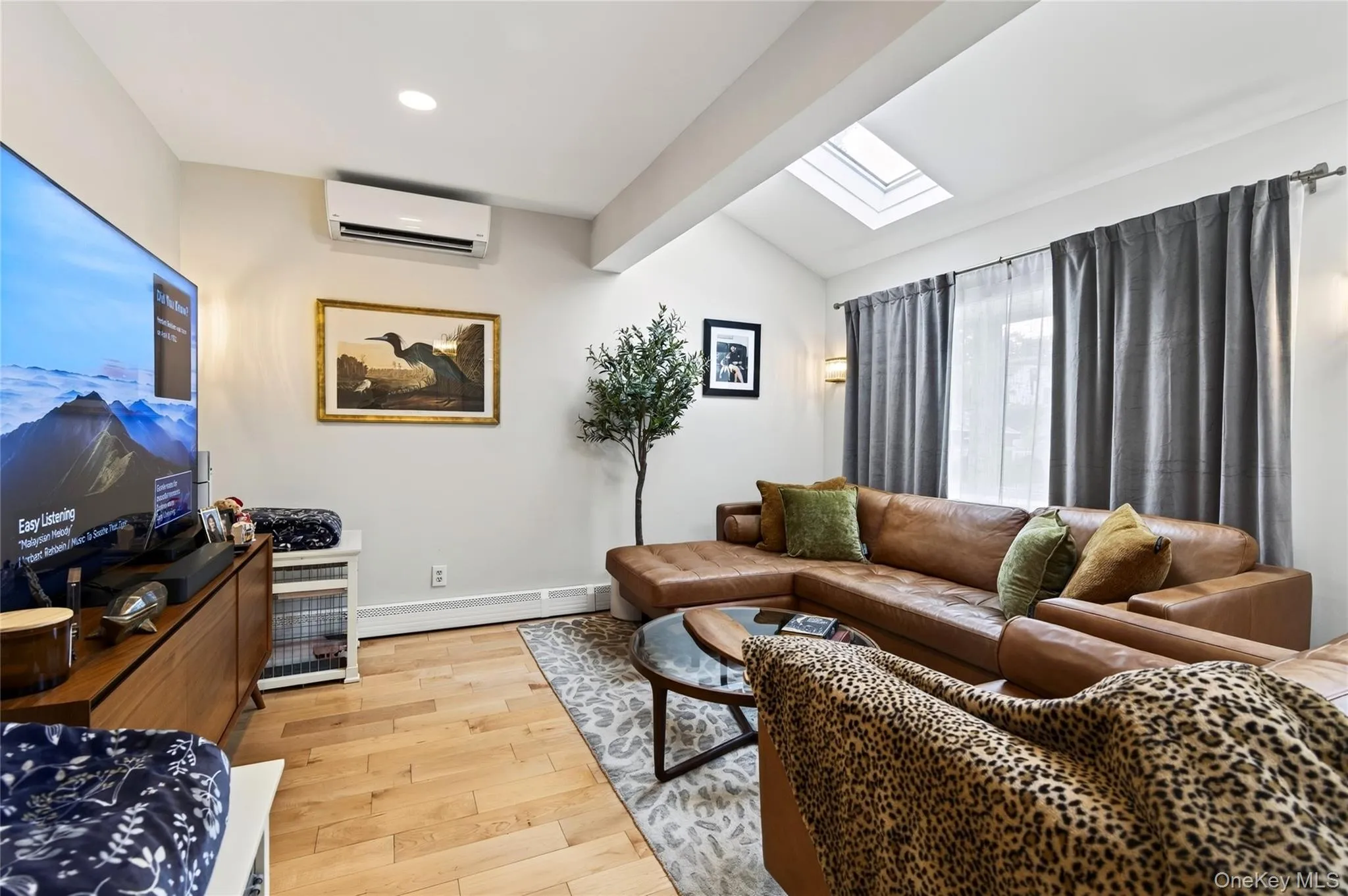 236 Lewis Avenue, North Hempstead, NY, 3 Bedrooms Bedrooms, 9 Rooms Rooms,1 BathroomBathrooms,Residential,For Rent,Lewis,0,1052590 236 Lewis Avenue, North Hempstead, NY, 3 Bedrooms Bedrooms, 9 Rooms Rooms,1 BathroomBathrooms,Residential,For Rent,Lewis,0,1052590