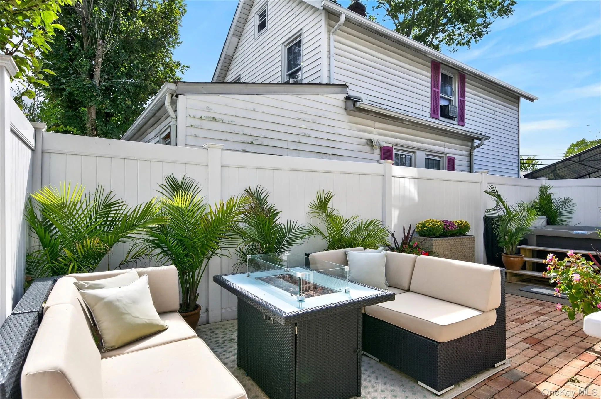 236 Lewis Avenue, North Hempstead, NY, 3 Bedrooms Bedrooms, 9 Rooms Rooms,1 BathroomBathrooms,Residential,For Rent,Lewis,0,1052590 236 Lewis Avenue, North Hempstead, NY, 3 Bedrooms Bedrooms, 9 Rooms Rooms,1 BathroomBathrooms,Residential,For Rent,Lewis,0,1052590