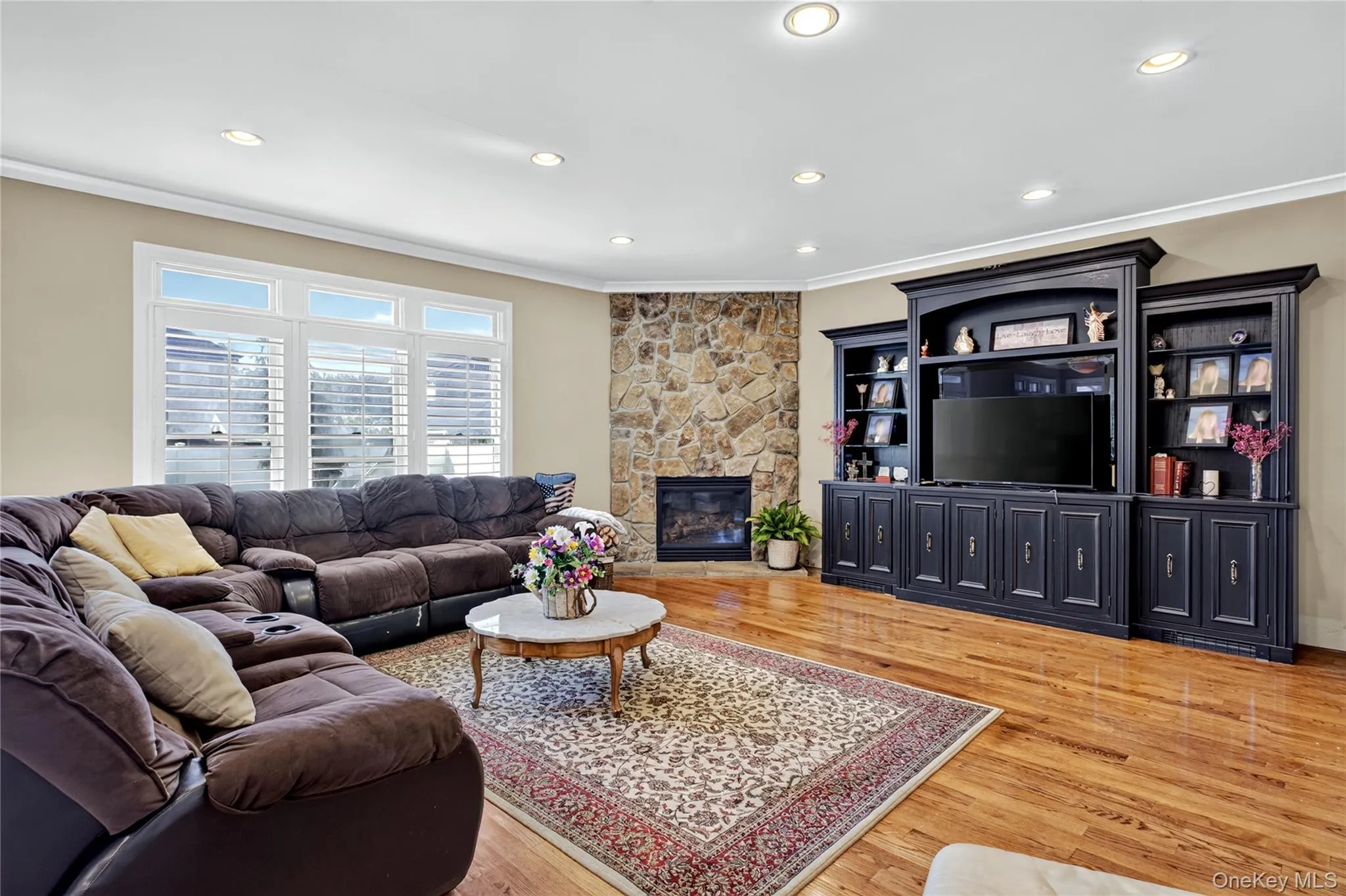3414 Manchester Road, Hempstead, NY, 4 Bedrooms Bedrooms, 11 Rooms Rooms,2 BathroomsBathrooms,Residential,For Rent,Manchester,0,1052591 3414 Manchester Road, Hempstead, NY, 4 Bedrooms Bedrooms, 11 Rooms Rooms,2 BathroomsBathrooms,Residential,For Rent,Manchester,0,1052591