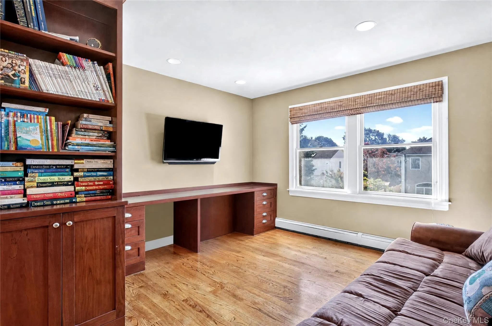 3414 Manchester Road, Hempstead, NY, 4 Bedrooms Bedrooms, 11 Rooms Rooms,2 BathroomsBathrooms,Residential,For Rent,Manchester,0,1052591 3414 Manchester Road, Hempstead, NY, 4 Bedrooms Bedrooms, 11 Rooms Rooms,2 BathroomsBathrooms,Residential,For Rent,Manchester,0,1052591