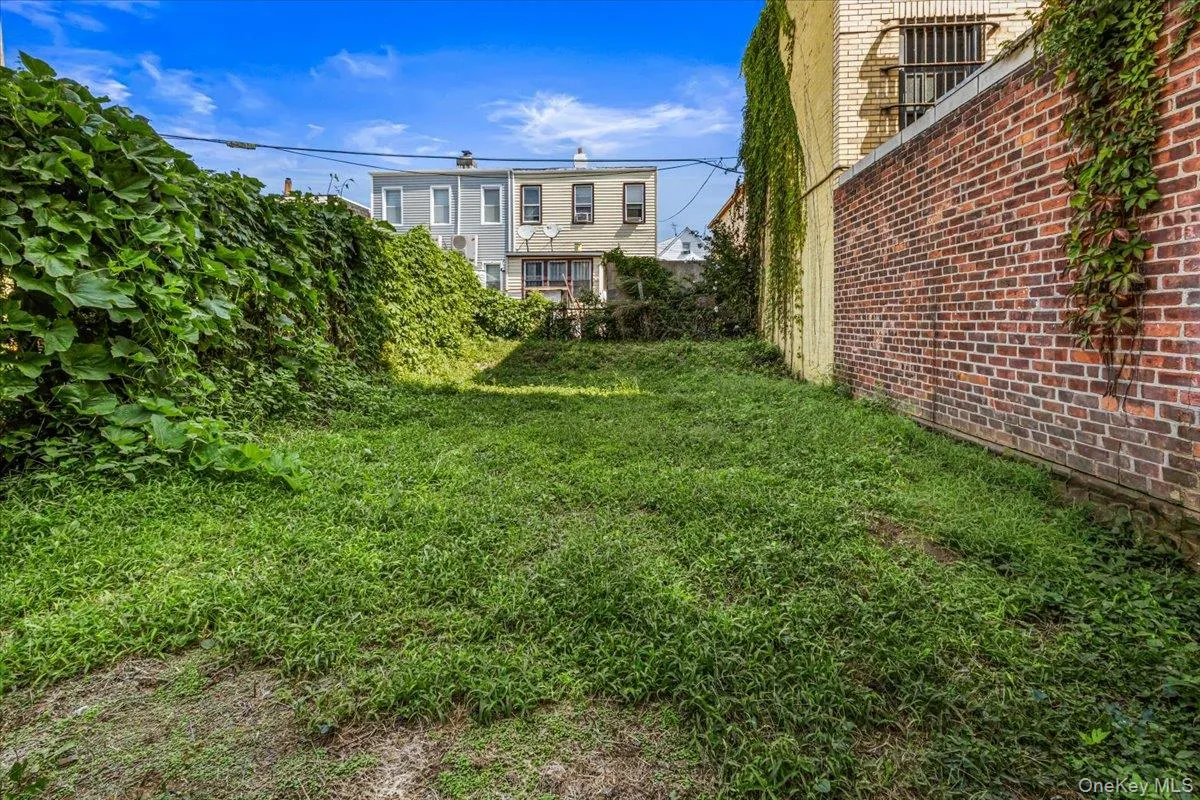 10351 101st Street, New York, NY, 3 Bedrooms Bedrooms, 7 Rooms Rooms,2 BathroomsBathrooms,Residential,For Rent,101st,0,1052592 10351 101st Street, New York, NY, 3 Bedrooms Bedrooms, 7 Rooms Rooms,2 BathroomsBathrooms,Residential,For Rent,101st,0,1052592