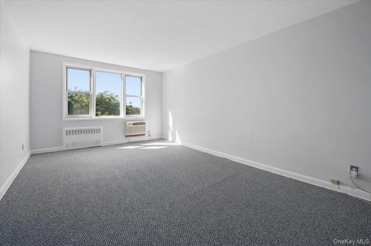 3 Sadore Lane, Yonkers, NY, 1 Bedroom Bedrooms, 3 Rooms Rooms,1 BathroomBathrooms,Residential,For Rent,Sadore,0,1052601 3 Sadore Lane, Yonkers, NY, 1 Bedroom Bedrooms, 3 Rooms Rooms,1 BathroomBathrooms,Residential,For Rent,Sadore,0,1052601