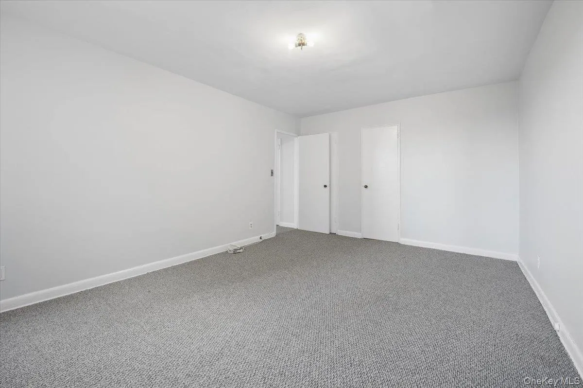 3 Sadore Lane, Yonkers, NY, 1 Bedroom Bedrooms, 3 Rooms Rooms,1 BathroomBathrooms,Residential,For Rent,Sadore,0,1052601 3 Sadore Lane, Yonkers, NY, 1 Bedroom Bedrooms, 3 Rooms Rooms,1 BathroomBathrooms,Residential,For Rent,Sadore,0,1052601