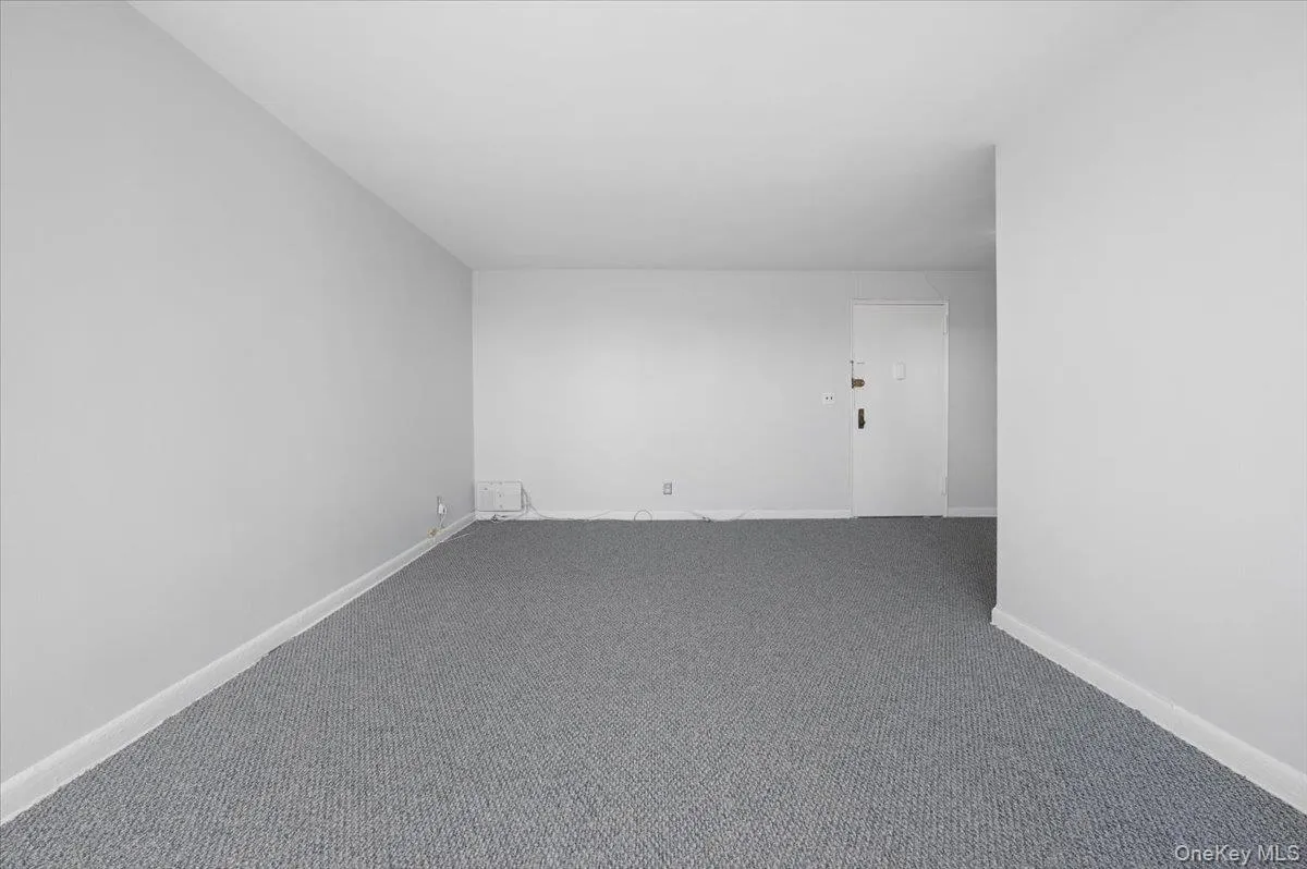 3 Sadore Lane, Yonkers, NY, 1 Bedroom Bedrooms, 3 Rooms Rooms,1 BathroomBathrooms,Residential,For Rent,Sadore,0,1052601 3 Sadore Lane, Yonkers, NY, 1 Bedroom Bedrooms, 3 Rooms Rooms,1 BathroomBathrooms,Residential,For Rent,Sadore,0,1052601