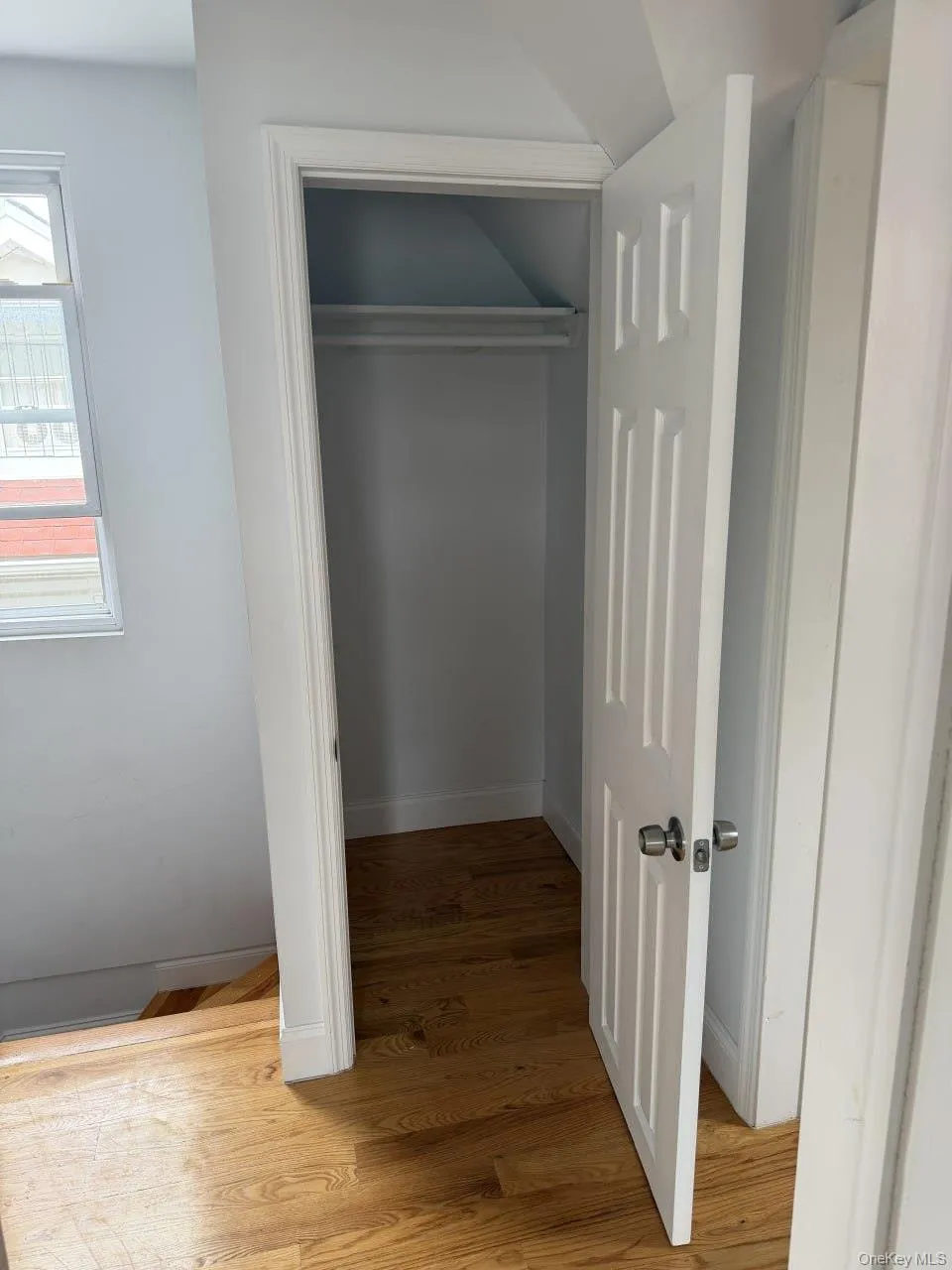 2760 Bainbridge Avenue, New York, NY, 4 Bedroom Bedrooms, 7 Room Rooms,1 BathroomBathrooms,Residential Lease,For Rent,Bainbridge,0,1052614 2760 Bainbridge Avenue, New York, NY, 4 Bedroom Bedrooms, 7 Room Rooms,1 BathroomBathrooms,Residential Lease,For Rent,Bainbridge,0,1052614