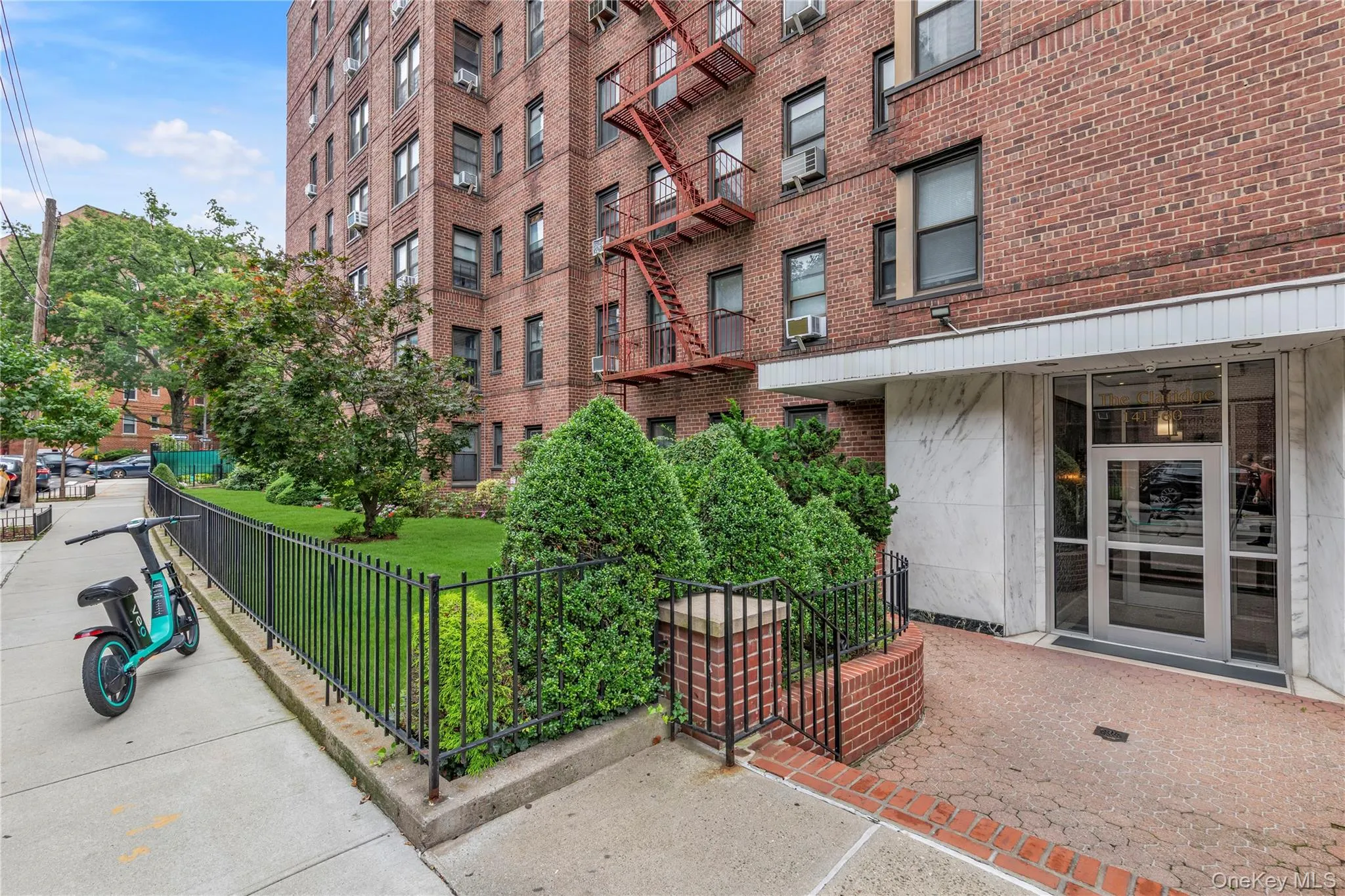 141-60 84th Road, New York, NY, 1 Bedroom Bedrooms, 4 Rooms Rooms,1 BathroomBathrooms,Residential,For Rent,84th,0,1052616 141-60 84th Road, New York, NY, 1 Bedroom Bedrooms, 4 Rooms Rooms,1 BathroomBathrooms,Residential,For Rent,84th,0,1052616