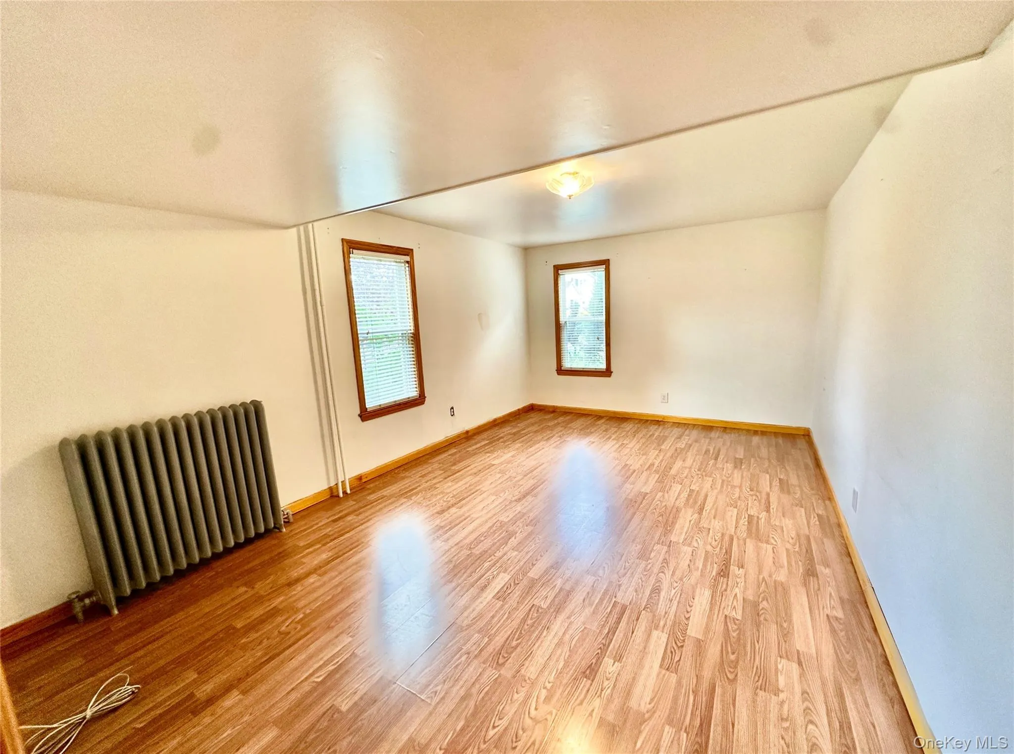 73 Davison Avenue, Hempstead, NY, 2 Bedrooms Bedrooms, 6 Rooms Rooms,2 BathroomsBathrooms,Residential Lease,For Rent,Davison,0,1052618 73 Davison Avenue, Hempstead, NY, 2 Bedrooms Bedrooms, 6 Rooms Rooms,2 BathroomsBathrooms,Residential Lease,For Rent,Davison,0,1052618