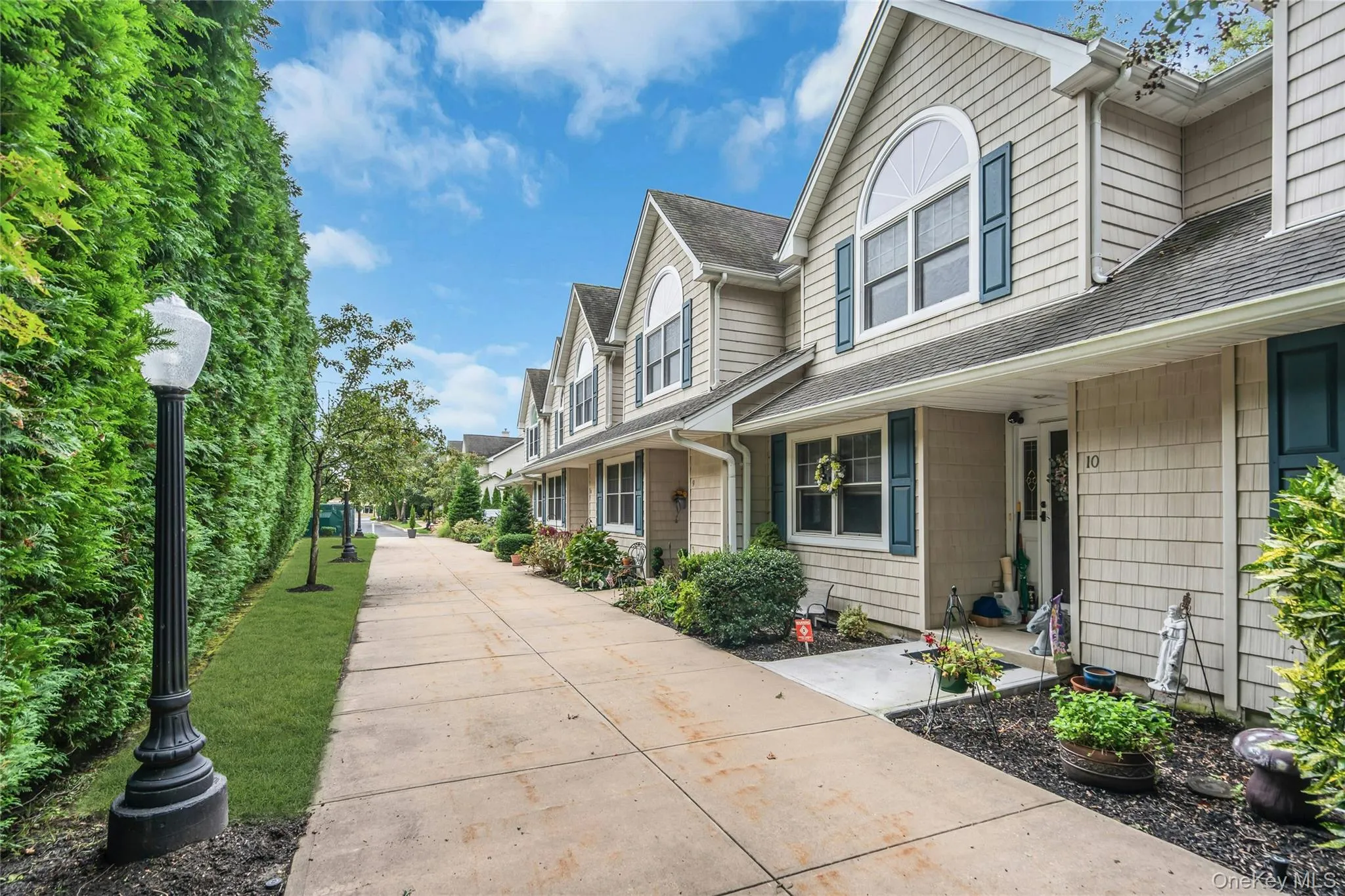 176 Merrick Road, Babylon, NY, 2 Bedrooms Bedrooms, 5 Rooms Rooms,1 BathroomBathrooms,Residential,For Rent,Merrick,0,1052621 176 Merrick Road, Babylon, NY, 2 Bedrooms Bedrooms, 5 Rooms Rooms,1 BathroomBathrooms,Residential,For Rent,Merrick,0,1052621