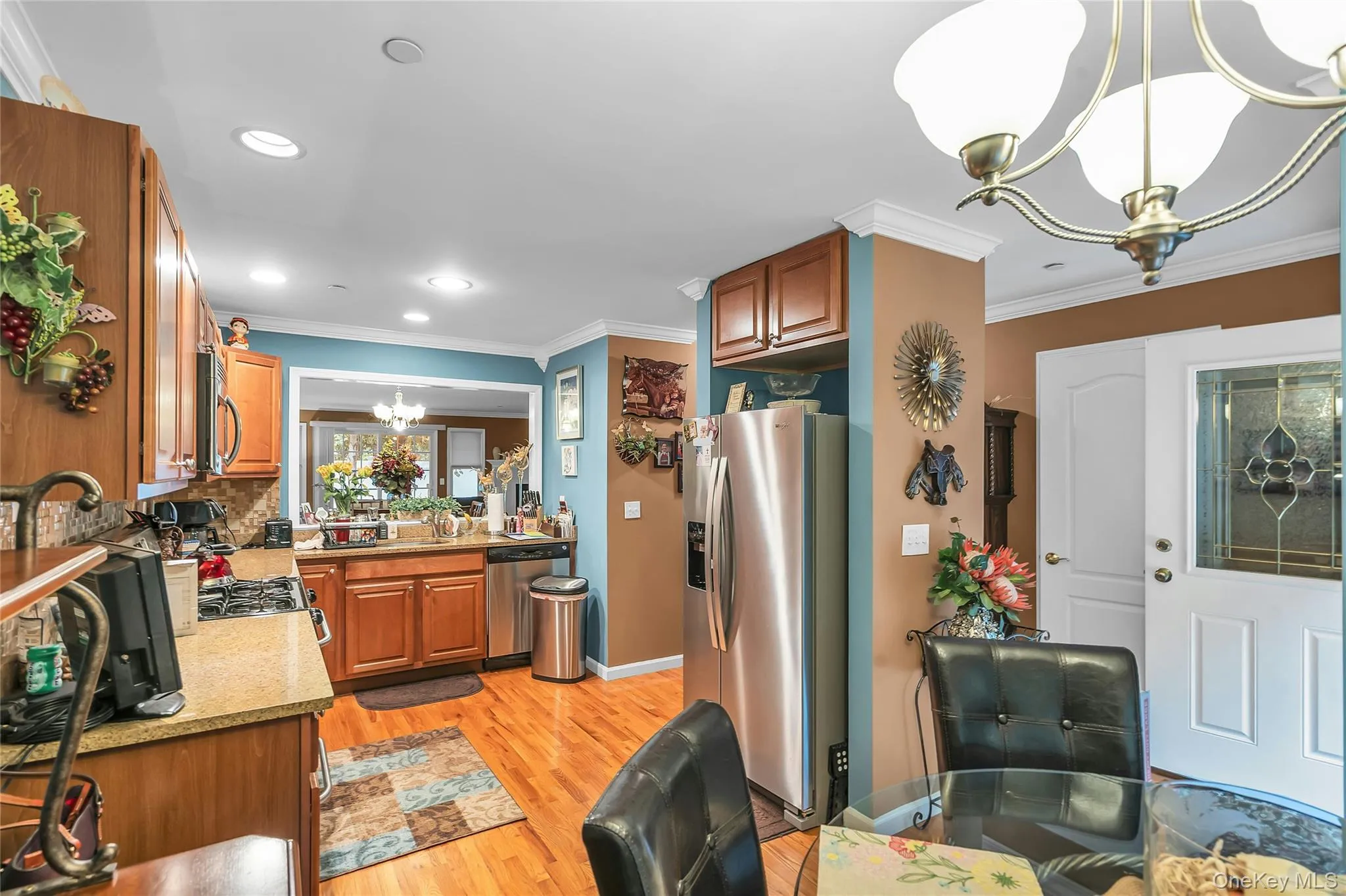 176 Merrick Road, Babylon, NY, 2 Bedrooms Bedrooms, 5 Rooms Rooms,1 BathroomBathrooms,Residential,For Rent,Merrick,0,1052621 176 Merrick Road, Babylon, NY, 2 Bedrooms Bedrooms, 5 Rooms Rooms,1 BathroomBathrooms,Residential,For Rent,Merrick,0,1052621