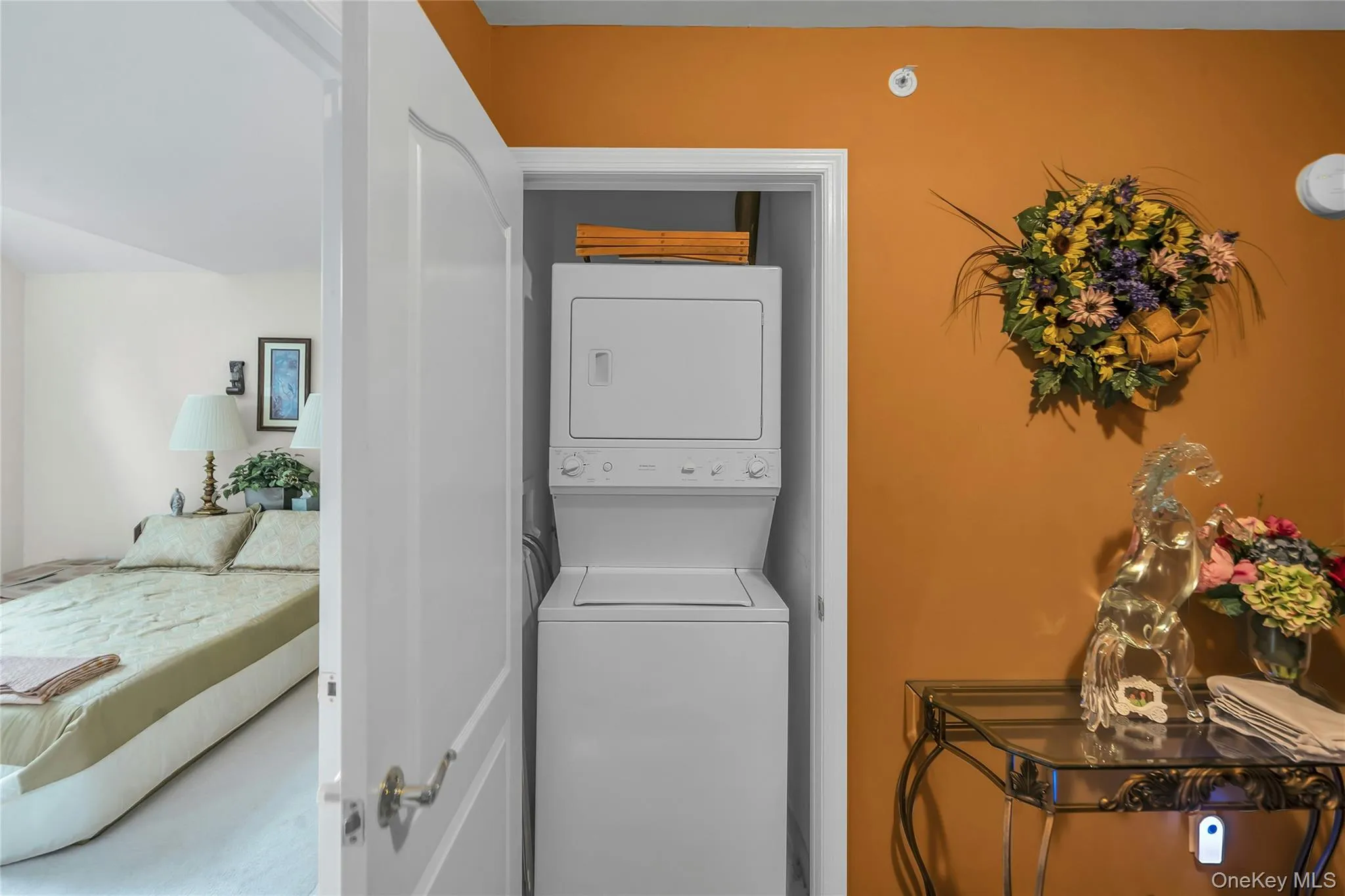 176 Merrick Road, Babylon, NY, 2 Bedrooms Bedrooms, 5 Rooms Rooms,1 BathroomBathrooms,Residential,For Rent,Merrick,0,1052621 176 Merrick Road, Babylon, NY, 2 Bedrooms Bedrooms, 5 Rooms Rooms,1 BathroomBathrooms,Residential,For Rent,Merrick,0,1052621