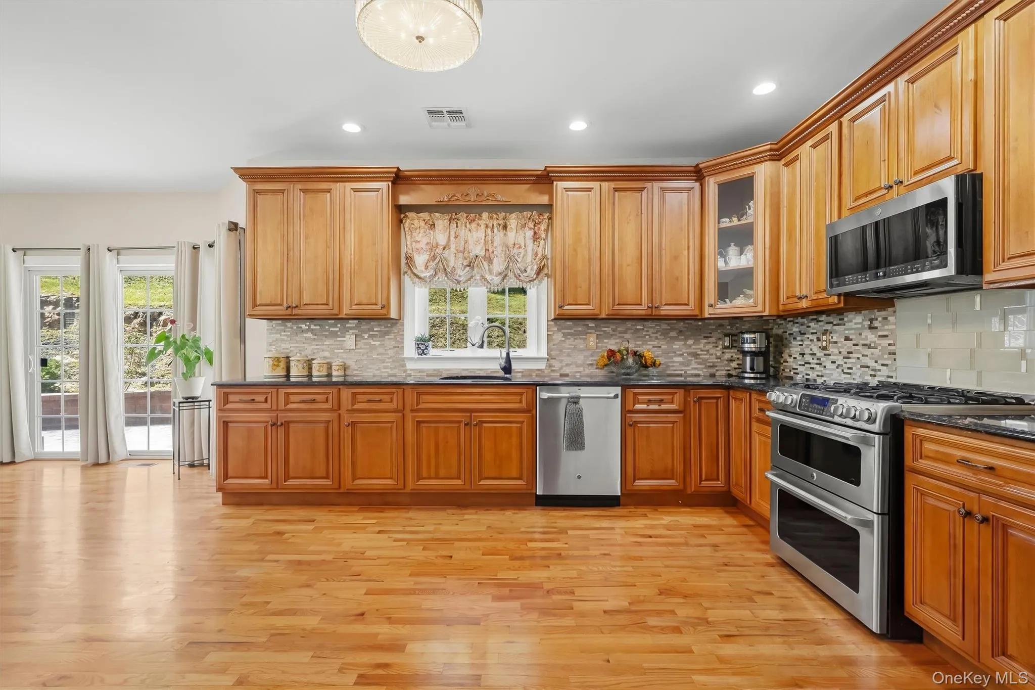 2 Pond Ridge Crossing, Newburgh (town), NY, 4 Bedrooms Bedrooms, 9 Rooms Rooms,2 BathroomsBathrooms,Residential,For Rent,Pond Ridge,0,1052624 2 Pond Ridge Crossing, Newburgh (town), NY, 4 Bedrooms Bedrooms, 9 Rooms Rooms,2 BathroomsBathrooms,Residential,For Rent,Pond Ridge,0,1052624