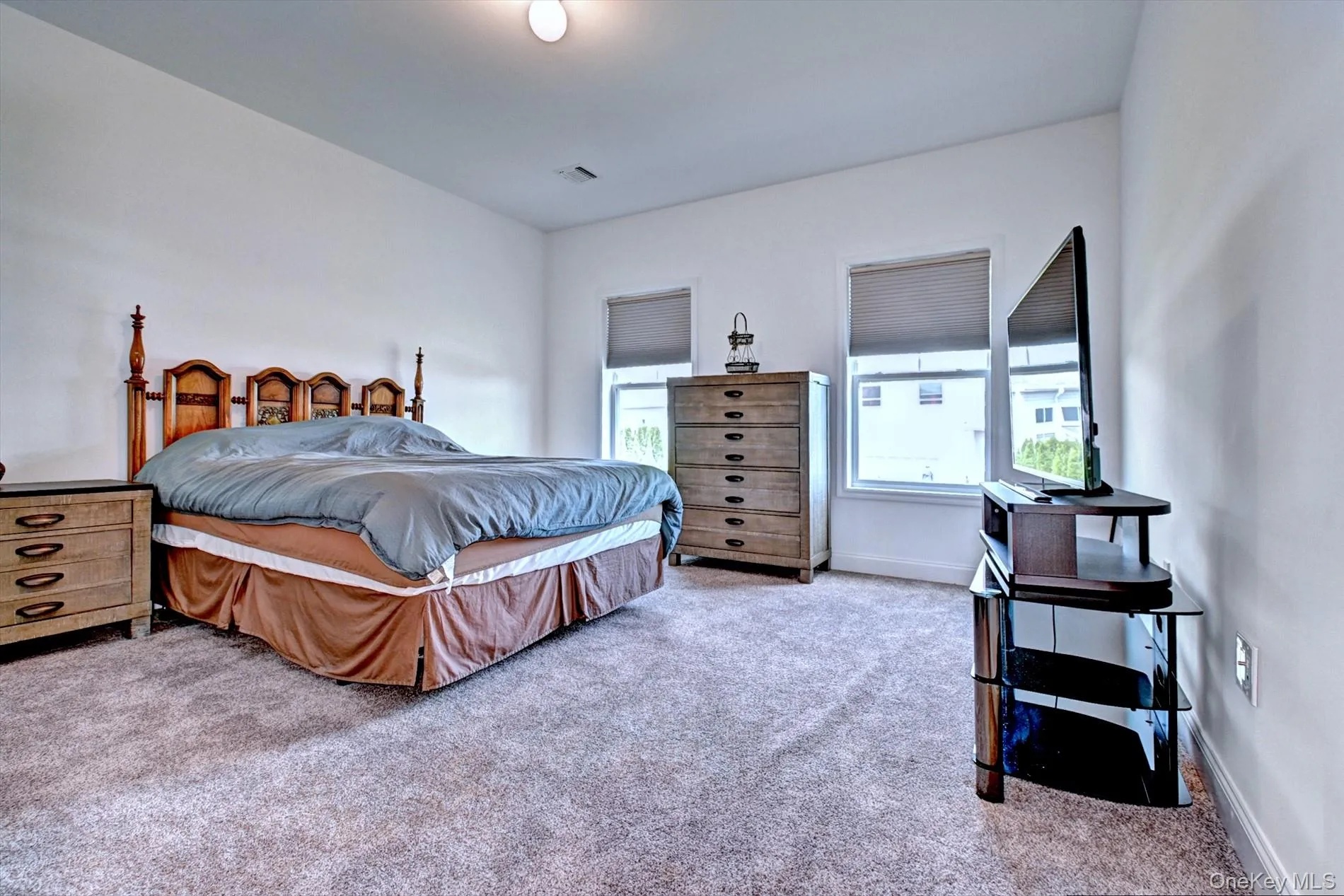 182 Belmont Circle, Brookhaven, NY, 3 Bedrooms Bedrooms, 9 Rooms Rooms,2 BathroomsBathrooms,Residential,For Rent,Belmont,0,1052625 182 Belmont Circle, Brookhaven, NY, 3 Bedrooms Bedrooms, 9 Rooms Rooms,2 BathroomsBathrooms,Residential,For Rent,Belmont,0,1052625