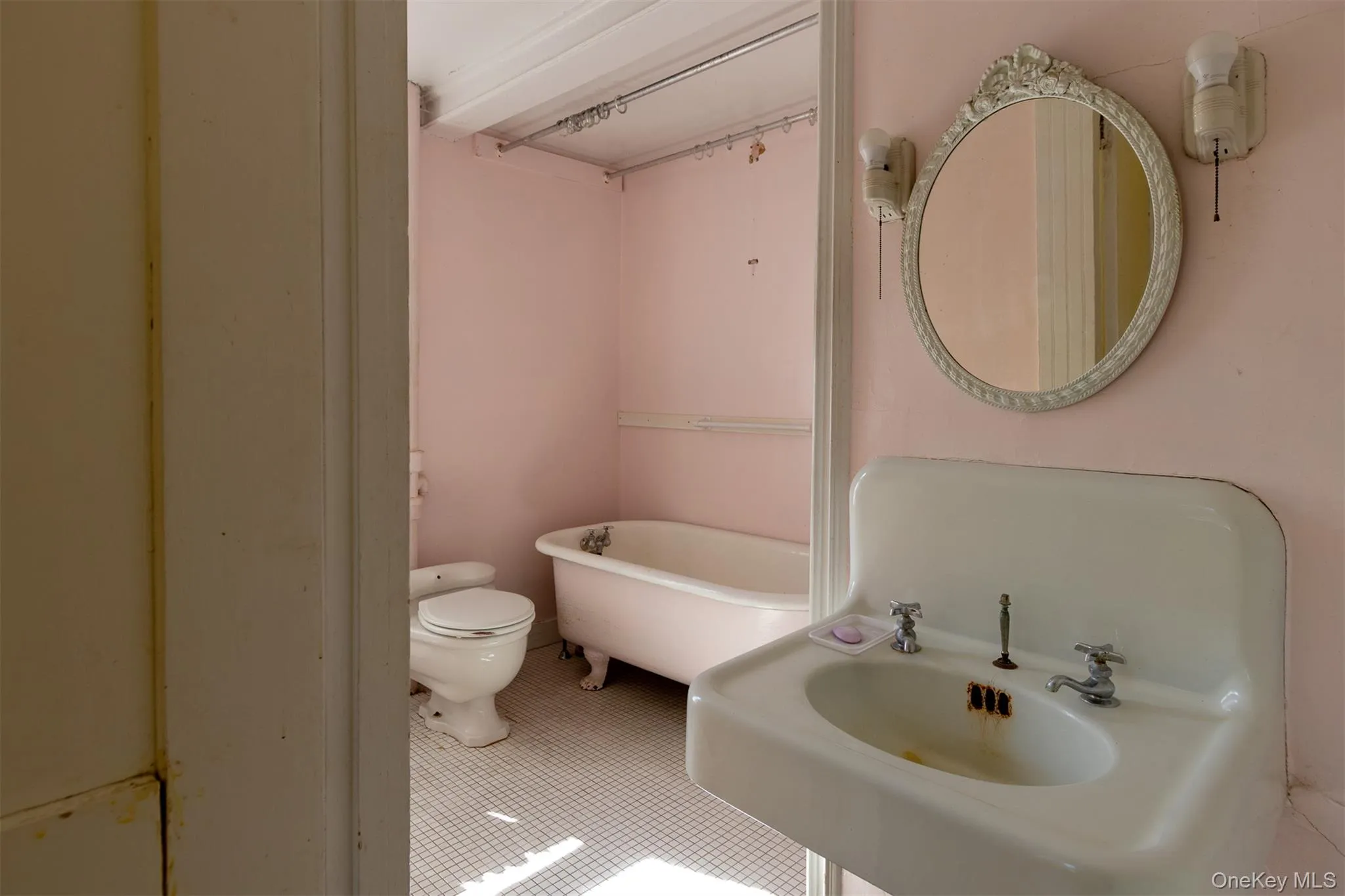 Full Bath Full Bath