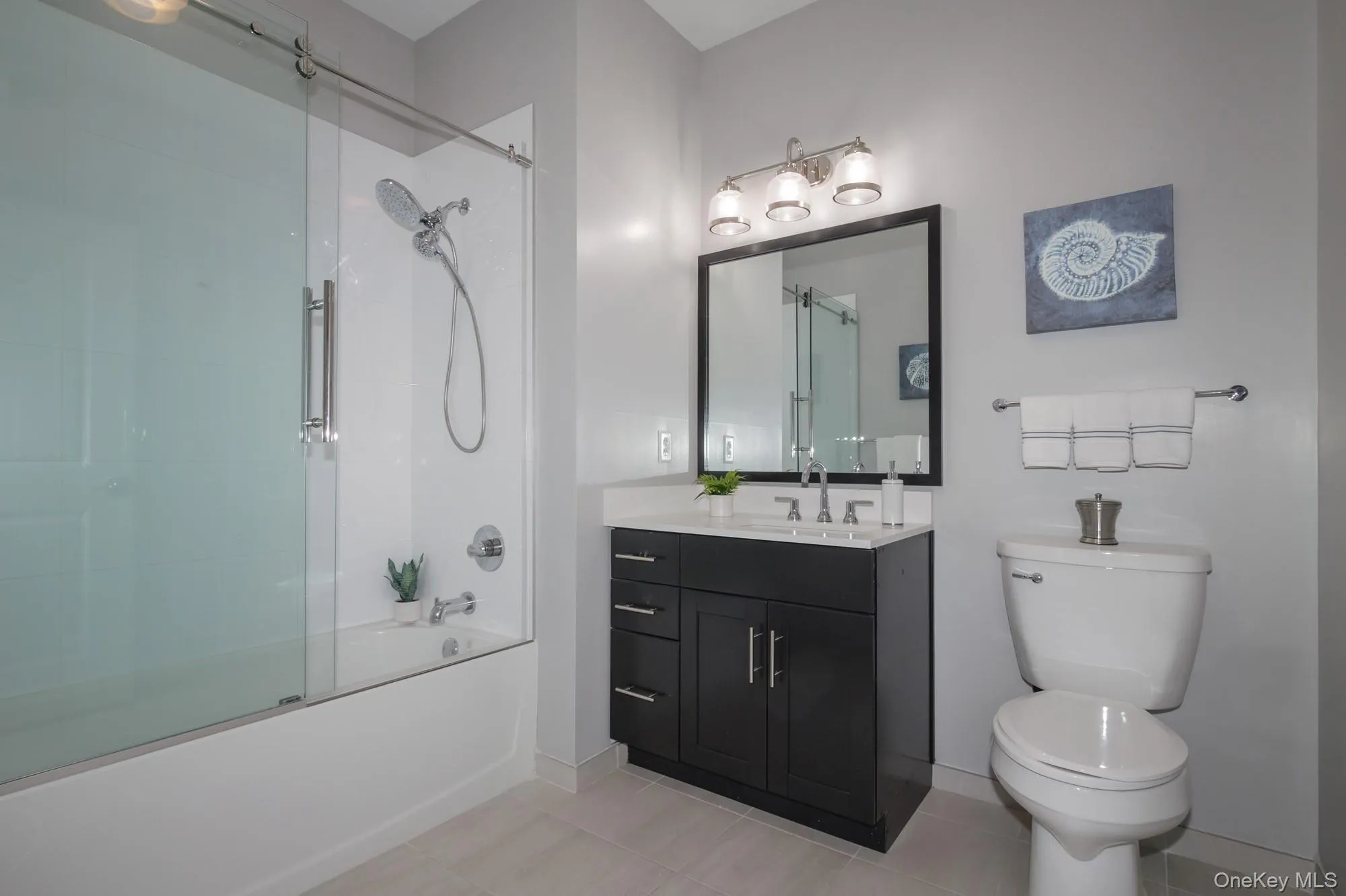 1008 Hoffman Avenue, Babylon, NY, 1 Bedroom Bedrooms, 4 Rooms Rooms,1 BathroomBathrooms,Residential Lease,For Rent,Hoffman,0,1052631 1008 Hoffman Avenue, Babylon, NY, 1 Bedroom Bedrooms, 4 Rooms Rooms,1 BathroomBathrooms,Residential Lease,For Rent,Hoffman,0,1052631