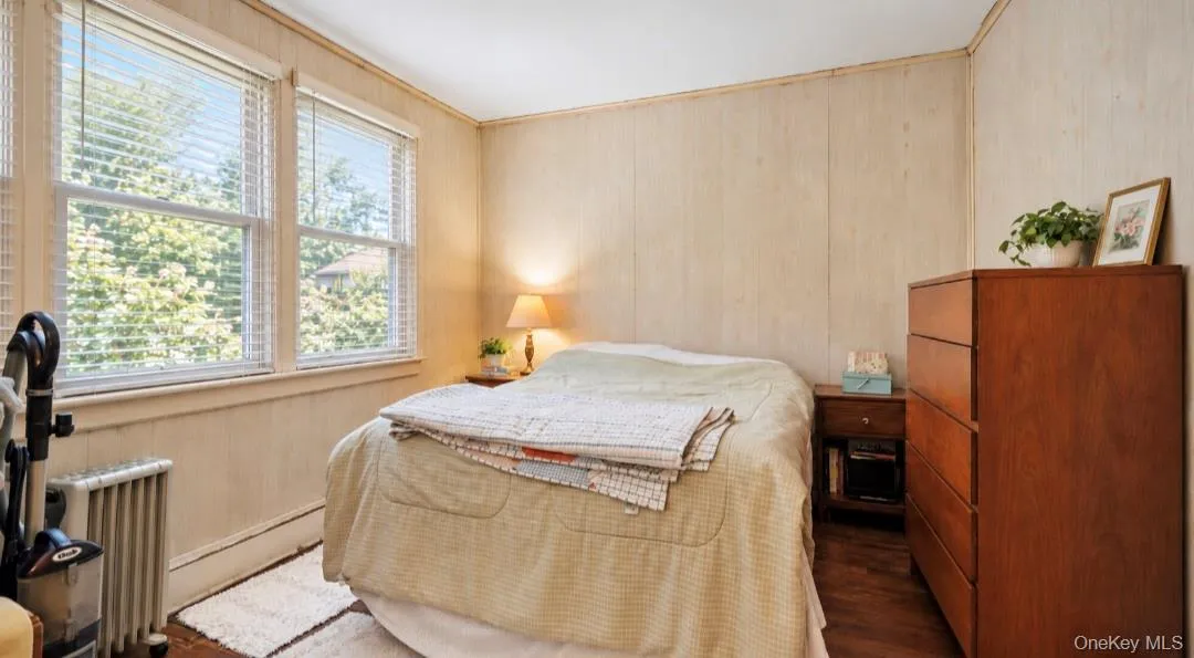 11206 148th Street, New York, NY, 3 Bedrooms Bedrooms, 7 Rooms Rooms,1 BathroomBathrooms,Residential,For Rent,148th,0,1052636 11206 148th Street, New York, NY, 3 Bedrooms Bedrooms, 7 Rooms Rooms,1 BathroomBathrooms,Residential,For Rent,148th,0,1052636