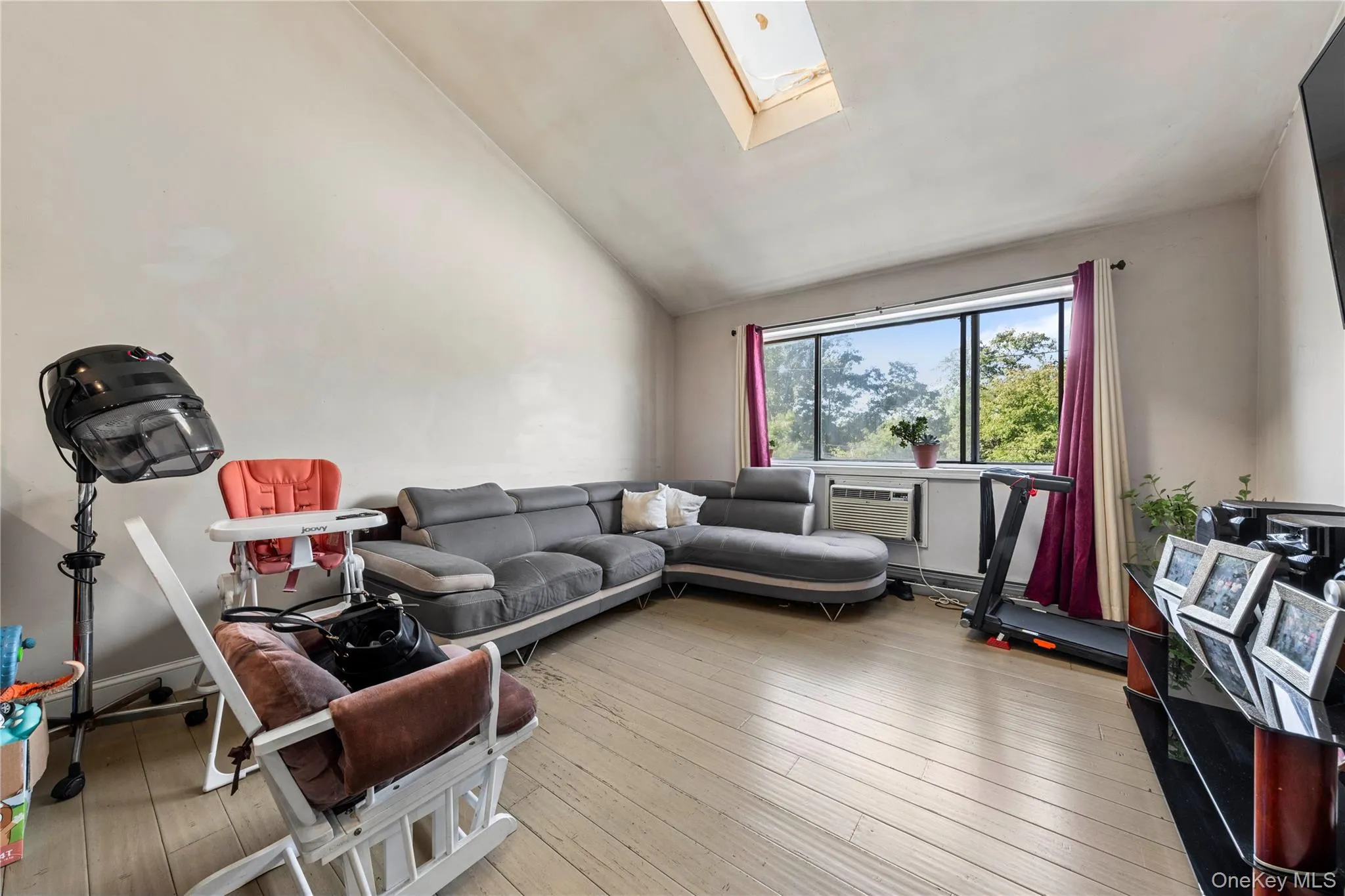 368 Balcom Avenue, New York, NY, 6 Bedrooms Bedrooms, 10 Rooms Rooms,3 BathroomsBathrooms,Residential,For Rent,Balcom,0,1052640 368 Balcom Avenue, New York, NY, 6 Bedrooms Bedrooms, 10 Rooms Rooms,3 BathroomsBathrooms,Residential,For Rent,Balcom,0,1052640
