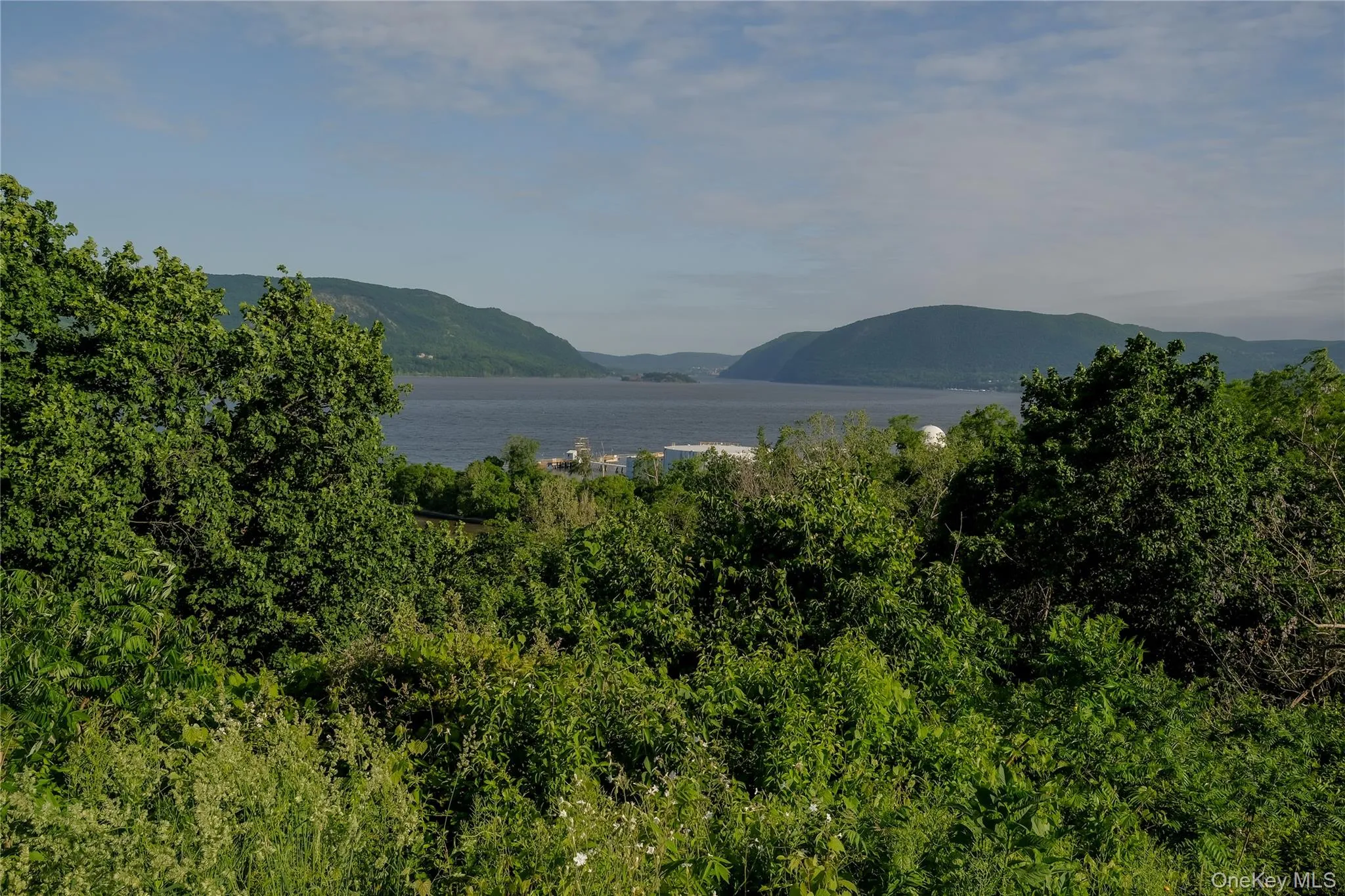 60 Bay View Terrace, Newburgh (city), NY, 1 Room Rooms,1 BathroomBathrooms,Residential Lease,For Rent,Bay View,0,1052641 60 Bay View Terrace, Newburgh (city), NY, 1 Room Rooms,1 BathroomBathrooms,Residential Lease,For Rent,Bay View,0,1052641