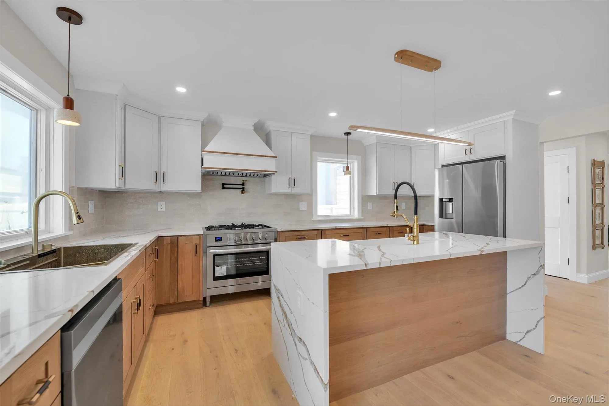 22 Miller Circle, Oyster Bay, NY, 6 Bedrooms Bedrooms, 14 Rooms Rooms,5 BathroomsBathrooms,Residential,For Rent,Miller,0,1052642 22 Miller Circle, Oyster Bay, NY, 6 Bedrooms Bedrooms, 14 Rooms Rooms,5 BathroomsBathrooms,Residential,For Rent,Miller,0,1052642
