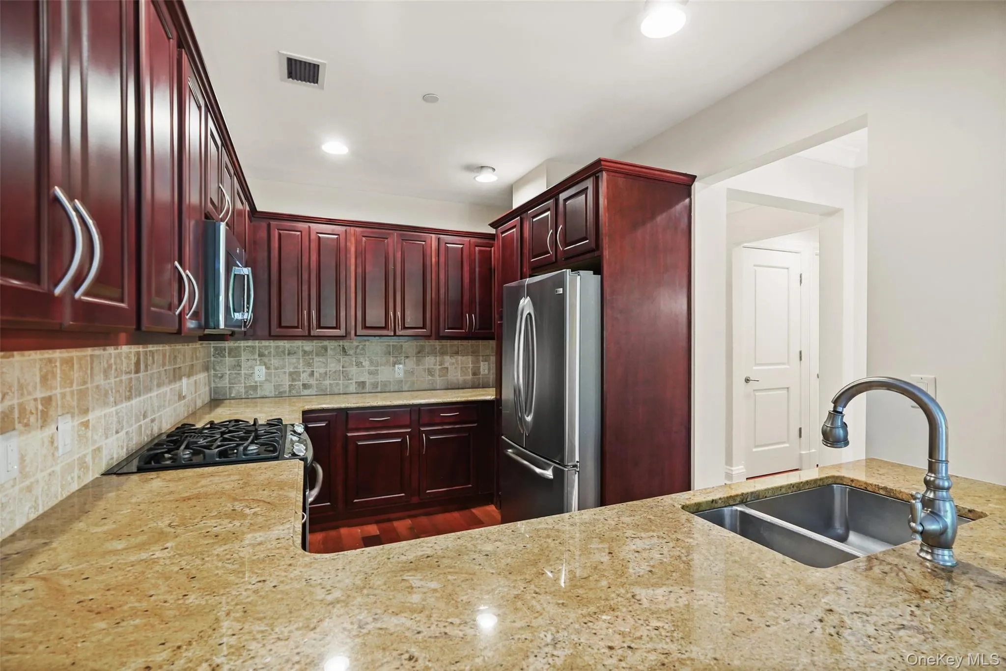 420 Trump Park, Yorktown, NY, 2 Bedrooms Bedrooms, 5 Rooms Rooms,2 BathroomsBathrooms,Residential,For Rent,Trump,0,1052643 420 Trump Park, Yorktown, NY, 2 Bedrooms Bedrooms, 5 Rooms Rooms,2 BathroomsBathrooms,Residential,For Rent,Trump,0,1052643