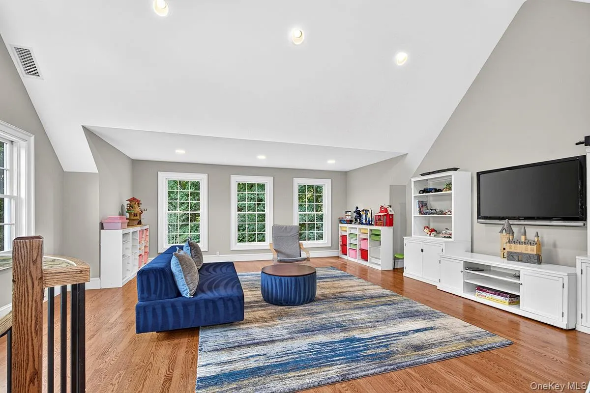 46 Annandale Road, New Castle, NY, 5 Bedrooms Bedrooms, 16 Rooms Rooms,5 BathroomsBathrooms,Residential,For Rent,Annandale,0,1052644 46 Annandale Road, New Castle, NY, 5 Bedrooms Bedrooms, 16 Rooms Rooms,5 BathroomsBathrooms,Residential,For Rent,Annandale,0,1052644