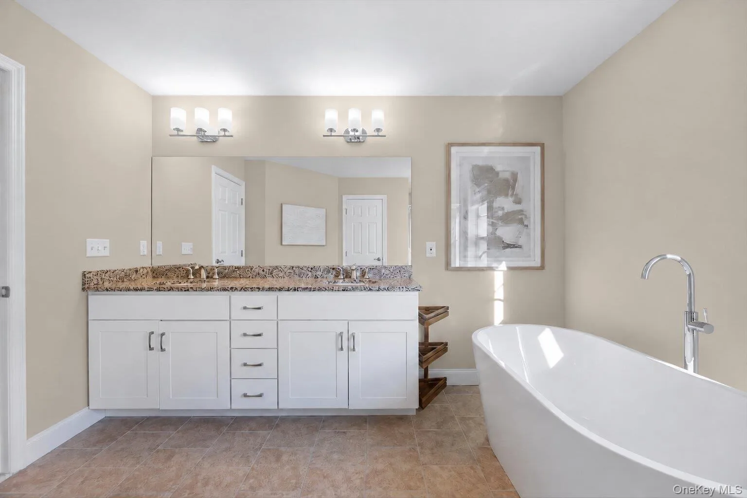 21 Ridge Road, Carmel, NY, 4 Bedrooms Bedrooms, 10 Rooms Rooms,3 BathroomsBathrooms,Residential,For Rent,Ridge,0,1052646 21 Ridge Road, Carmel, NY, 4 Bedrooms Bedrooms, 10 Rooms Rooms,3 BathroomsBathrooms,Residential,For Rent,Ridge,0,1052646