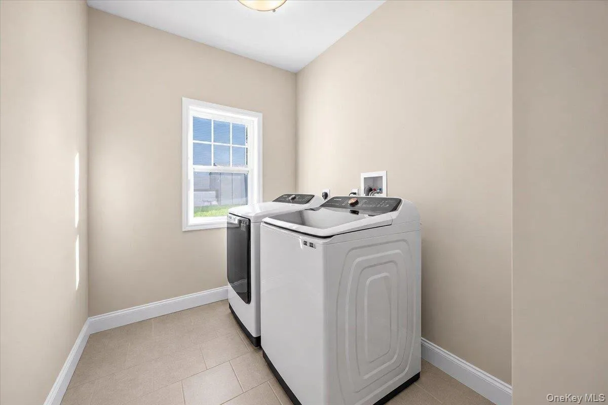 21 Ridge Road, Carmel, NY, 4 Bedrooms Bedrooms, 10 Rooms Rooms,3 BathroomsBathrooms,Residential,For Rent,Ridge,0,1052646 21 Ridge Road, Carmel, NY, 4 Bedrooms Bedrooms, 10 Rooms Rooms,3 BathroomsBathrooms,Residential,For Rent,Ridge,0,1052646