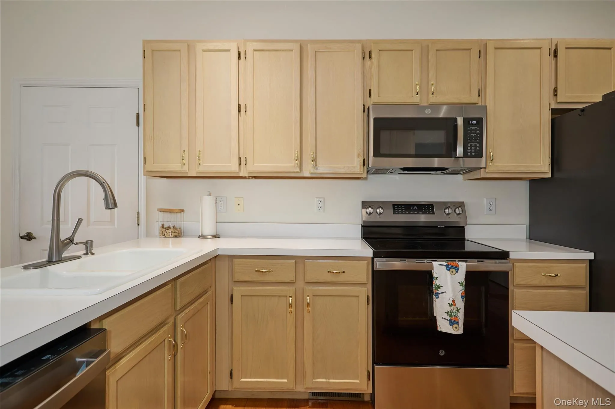 85 Roosevelt Drive, Beekman, NY, 3 Bedrooms Bedrooms, 8 Rooms Rooms,2 BathroomsBathrooms,Residential,For Rent,Roosevelt,0,1052648 85 Roosevelt Drive, Beekman, NY, 3 Bedrooms Bedrooms, 8 Rooms Rooms,2 BathroomsBathrooms,Residential,For Rent,Roosevelt,0,1052648