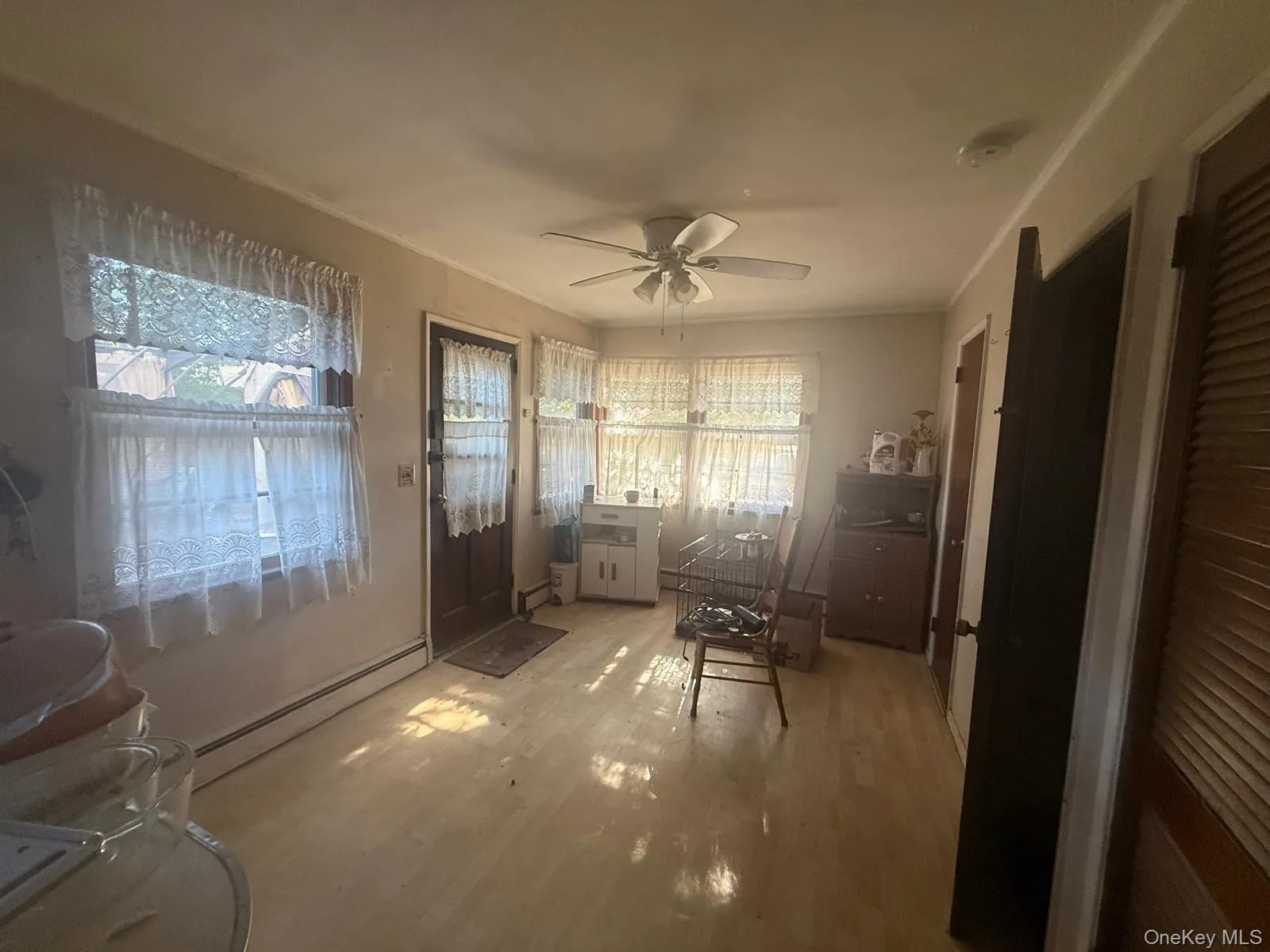 97 Hiawatha Drive, Islip, NY, 7 Bedrooms Bedrooms, 12 Rooms Rooms,2 BathroomsBathrooms,Residential,For Rent,Hiawatha,0,1052650 97 Hiawatha Drive, Islip, NY, 7 Bedrooms Bedrooms, 12 Rooms Rooms,2 BathroomsBathrooms,Residential,For Rent,Hiawatha,0,1052650
