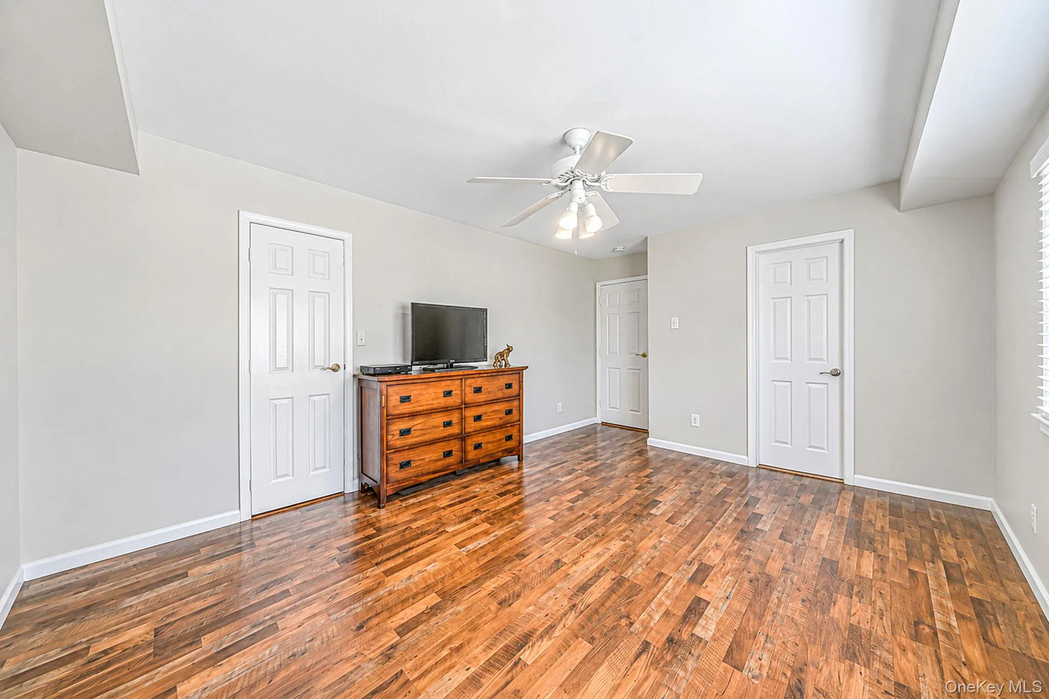 133 Southgate Drive, Oyster Bay, NY, 3 Bedrooms Bedrooms, 8 Rooms Rooms,2 BathroomsBathrooms,Residential,For Rent,Southgate,0,1052652 133 Southgate Drive, Oyster Bay, NY, 3 Bedrooms Bedrooms, 8 Rooms Rooms,2 BathroomsBathrooms,Residential,For Rent,Southgate,0,1052652