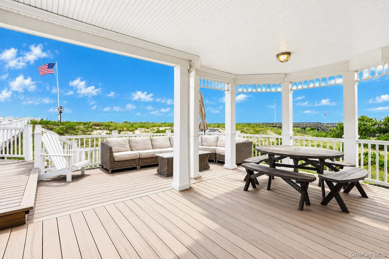 Enjoy wonderful covered outdoor entertaining spaces Enjoy wonderful covered outdoor entertaining spaces