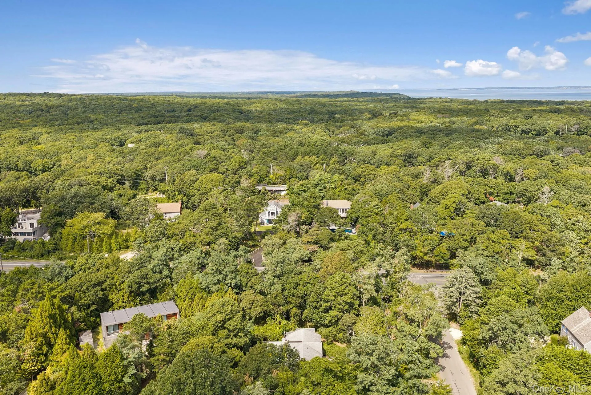 6 Surf Drive, East Hampton, New York 11930