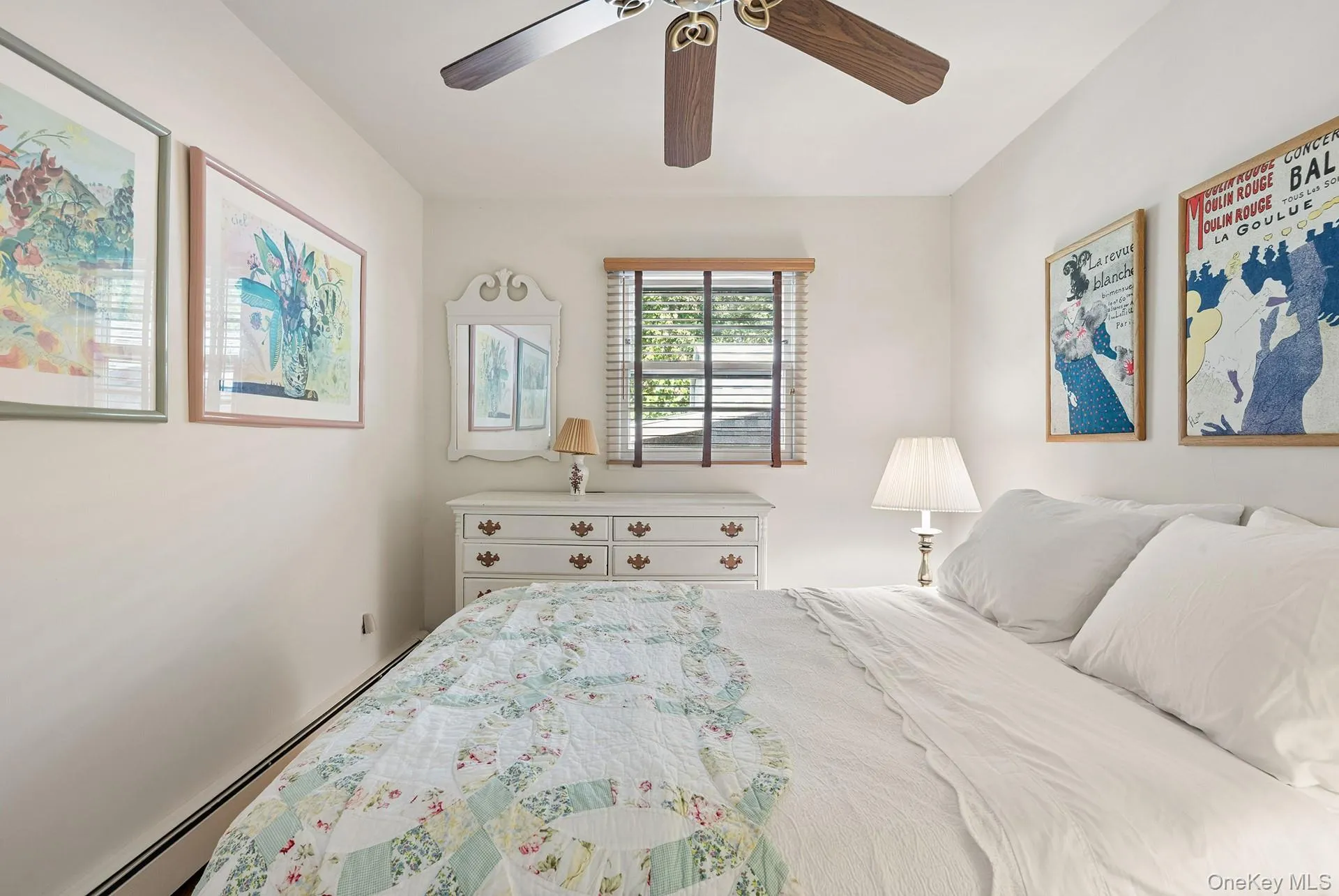 6 Surf Drive, East Hampton, New York 11930