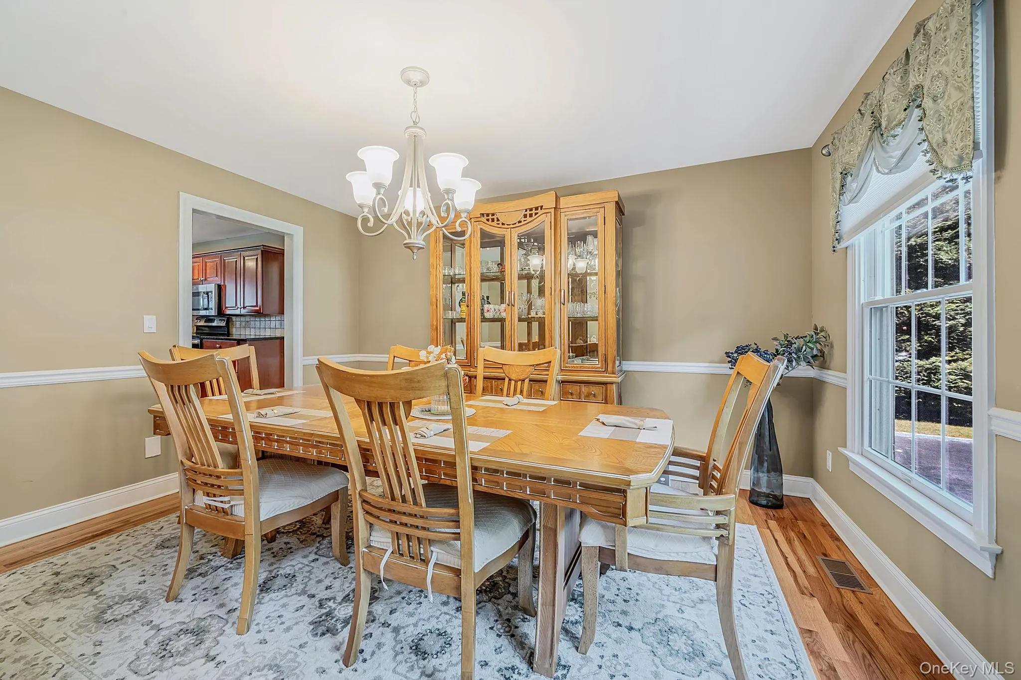 9 Franciscan Lane, Smithtown, NY, 4 Bedrooms Bedrooms, 8 Rooms Rooms,2 BathroomsBathrooms,Residential,For Rent,Franciscan,0,1052663 9 Franciscan Lane, Smithtown, NY, 4 Bedrooms Bedrooms, 8 Rooms Rooms,2 BathroomsBathrooms,Residential,For Rent,Franciscan,0,1052663