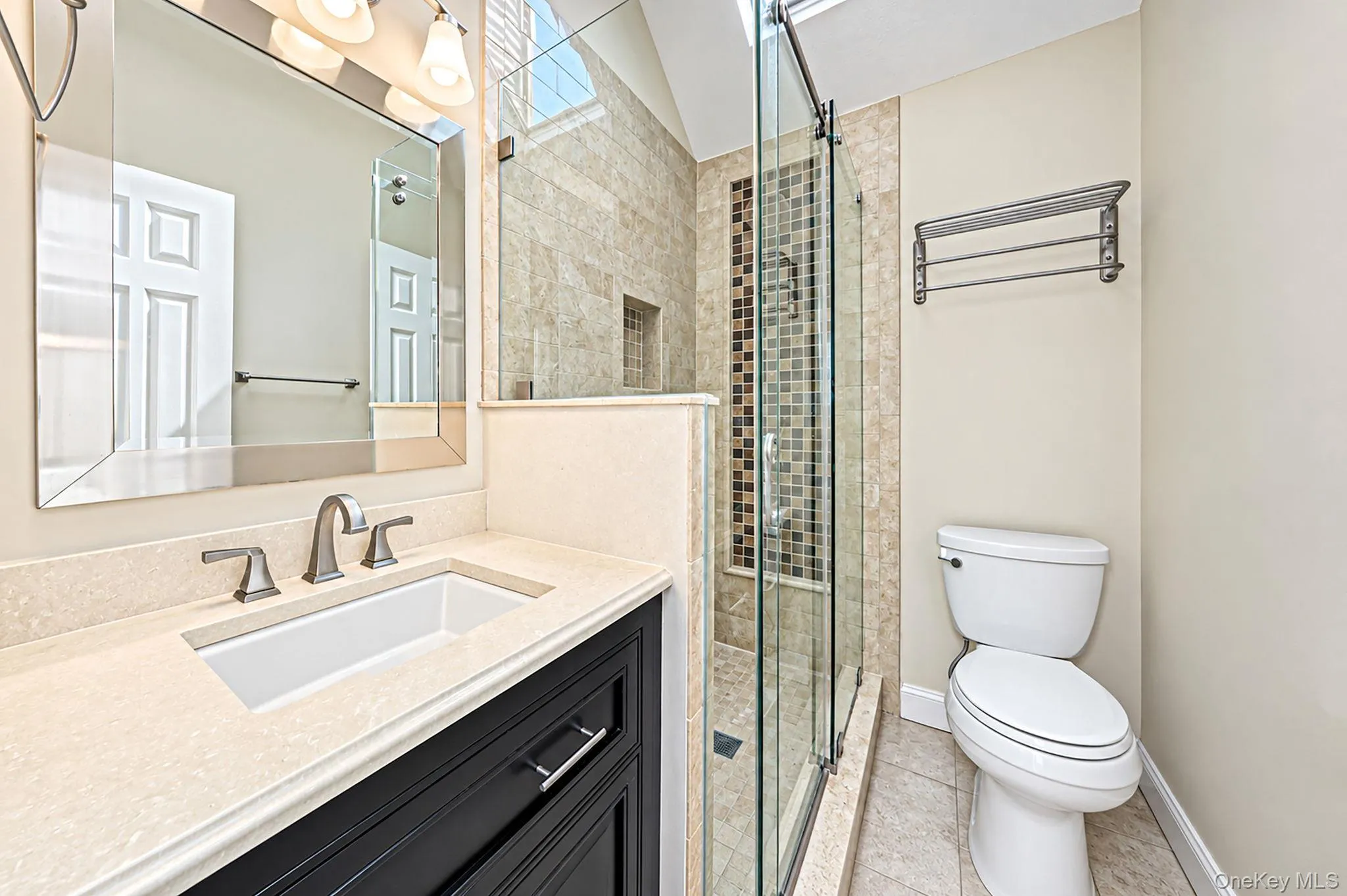 Second Full Bathroom Second Full Bathroom