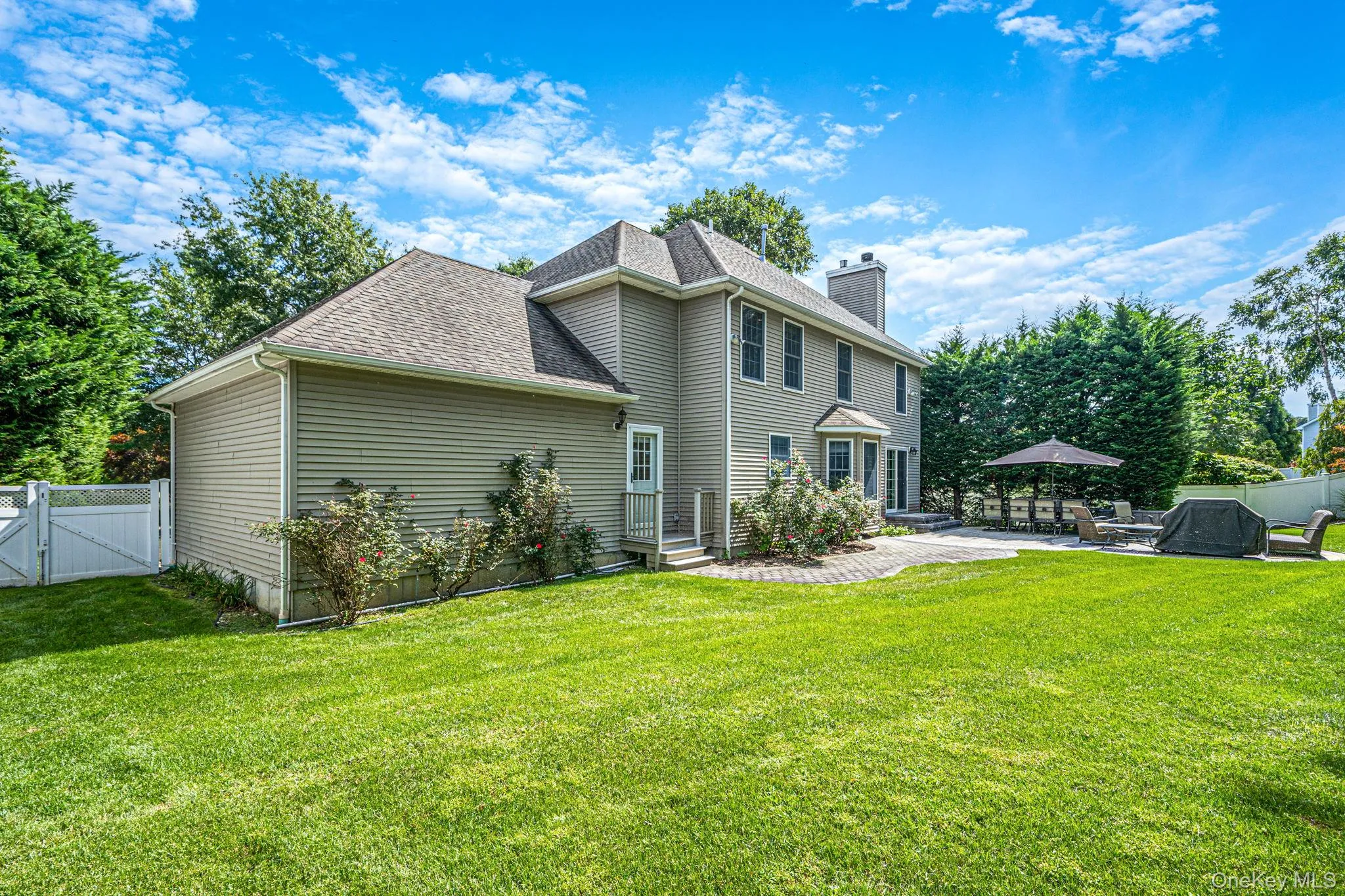 9 Franciscan Lane, Smithtown, NY, 4 Bedrooms Bedrooms, 8 Rooms Rooms,2 BathroomsBathrooms,Residential,For Rent,Franciscan,0,1052663 9 Franciscan Lane, Smithtown, NY, 4 Bedrooms Bedrooms, 8 Rooms Rooms,2 BathroomsBathrooms,Residential,For Rent,Franciscan,0,1052663
