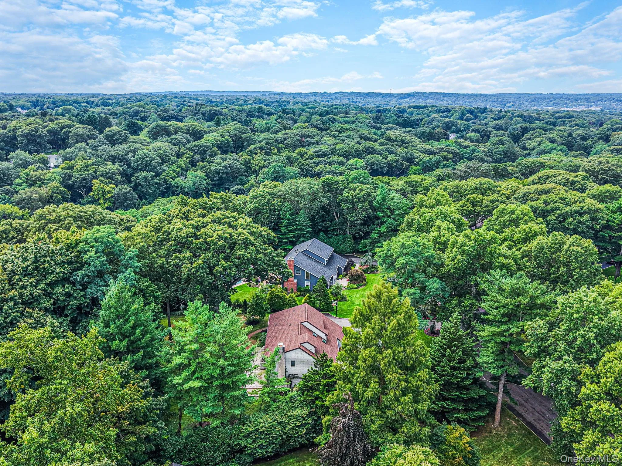 4 Kroft Court, Huntington, NY, 5 Bedrooms Bedrooms, 9 Rooms Rooms,2 BathroomsBathrooms,Residential,For Rent,Kroft,0,1052664 4 Kroft Court, Huntington, NY, 5 Bedrooms Bedrooms, 9 Rooms Rooms,2 BathroomsBathrooms,Residential,For Rent,Kroft,0,1052664
